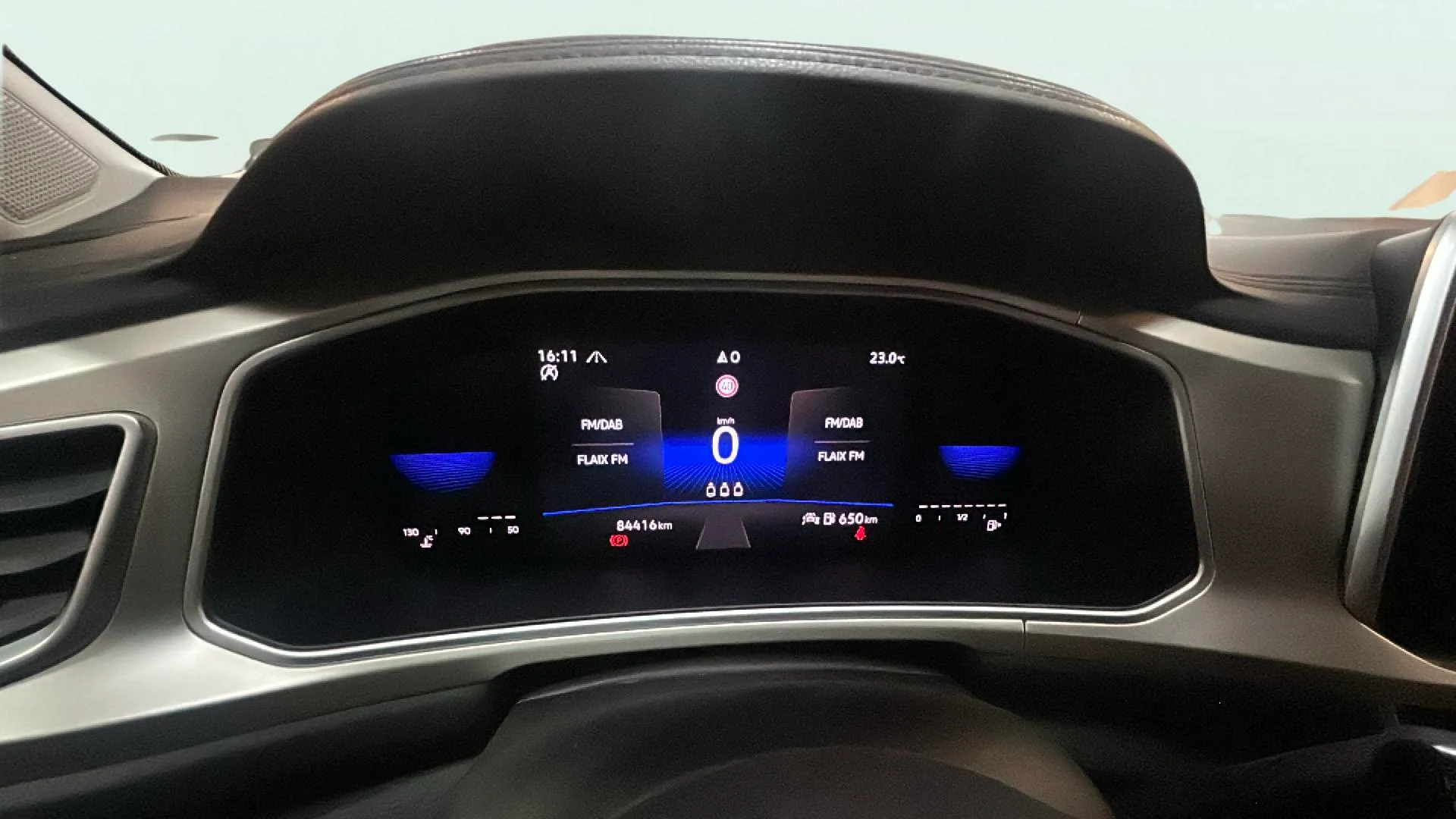 Volkswagen T-Roc 1.0 TSI - foto 11