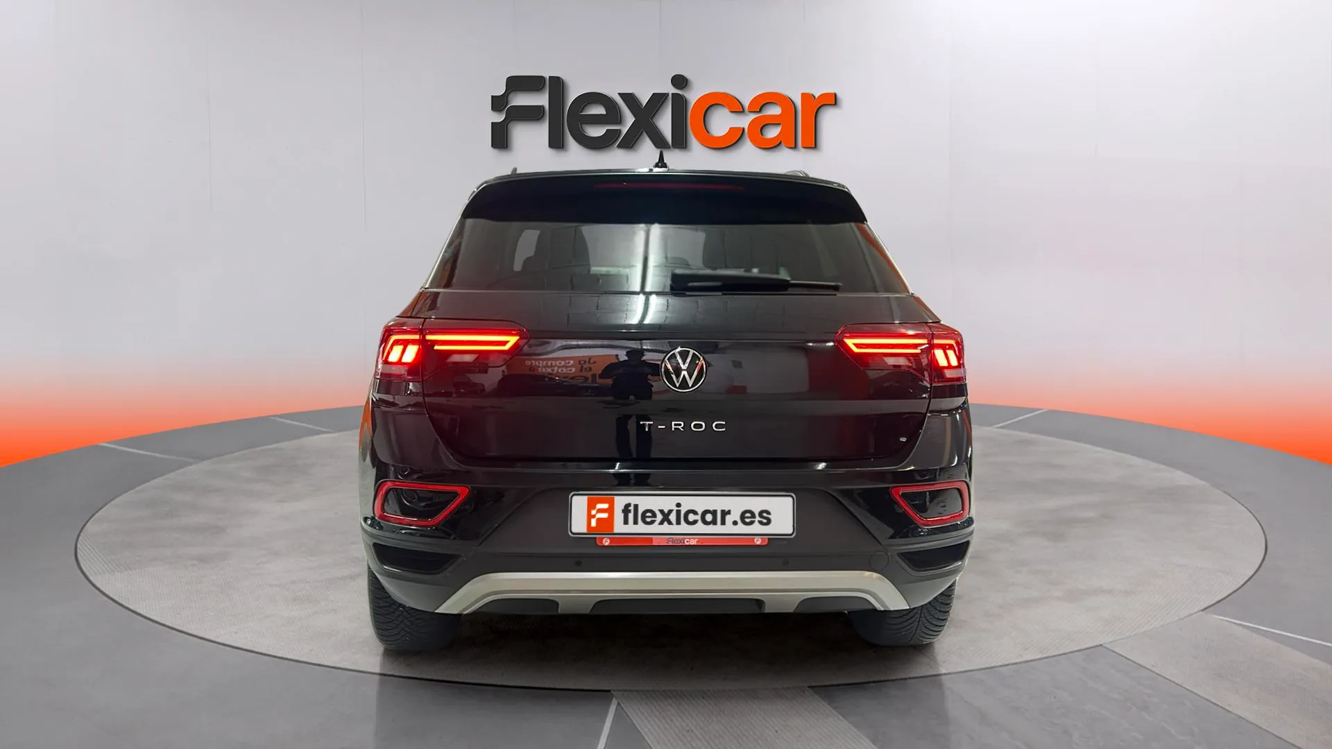 Volkswagen T-Roc 1.0 TSI - foto 6