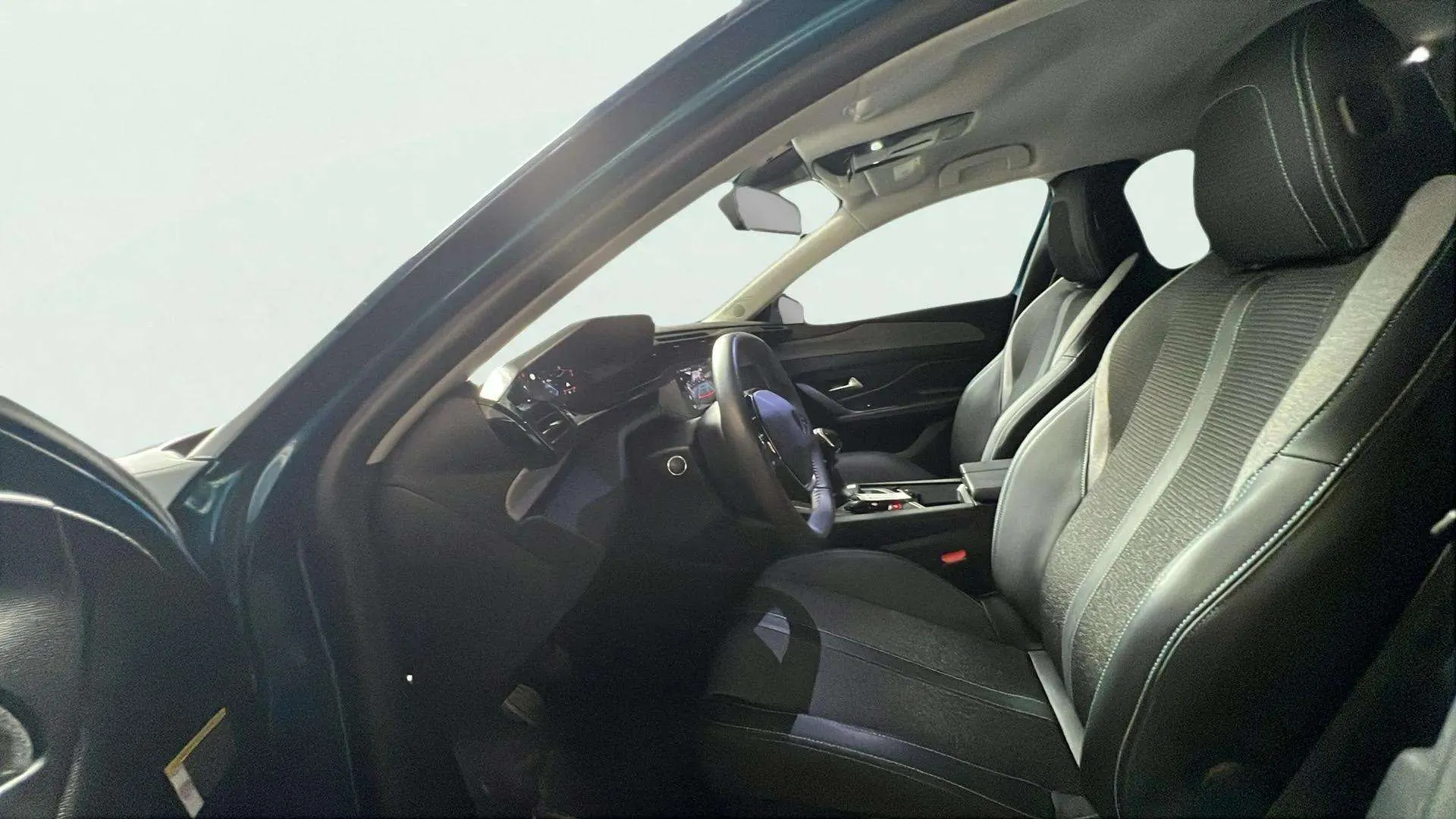 Peugeot 308 Allure PureTech 130 - foto 13