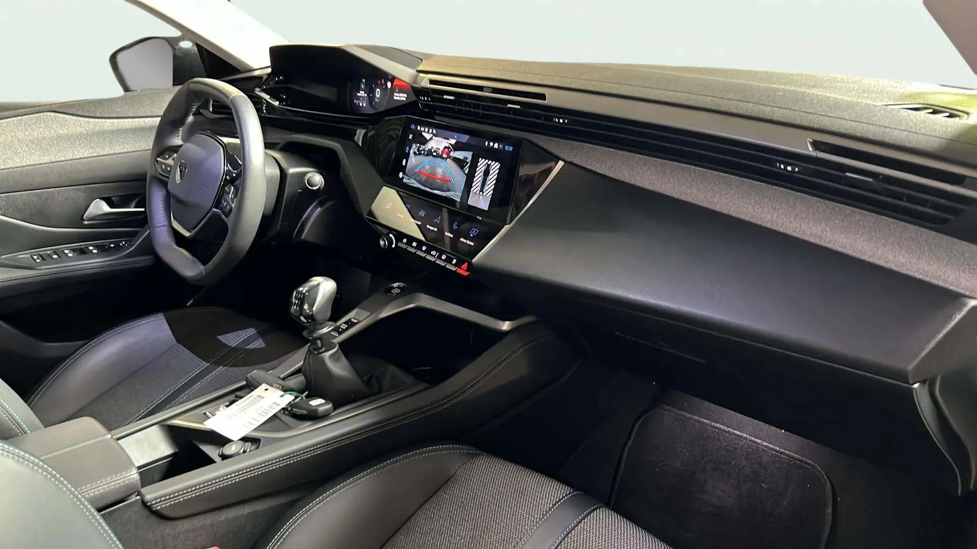 Peugeot 308 Allure PureTech 130 - foto 15