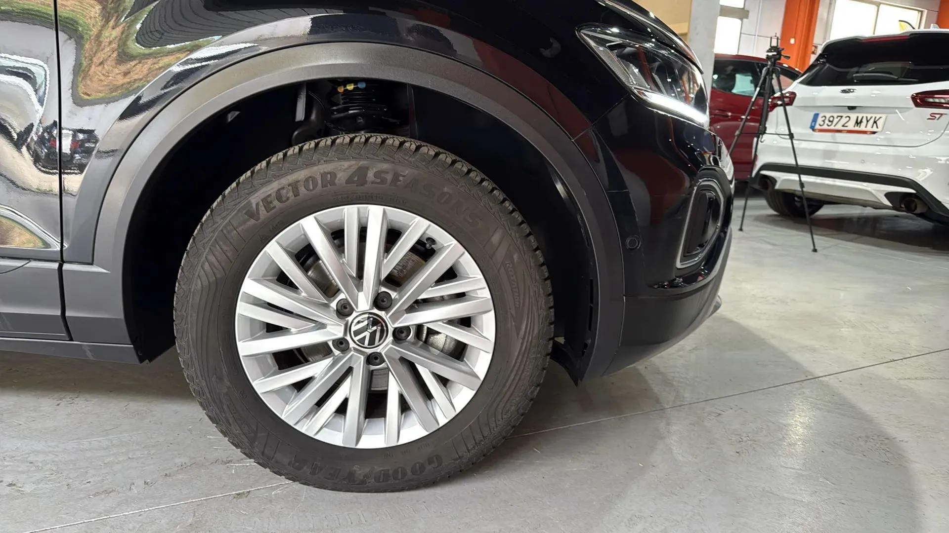 Volkswagen T-Roc 1.0 TSI - foto 24