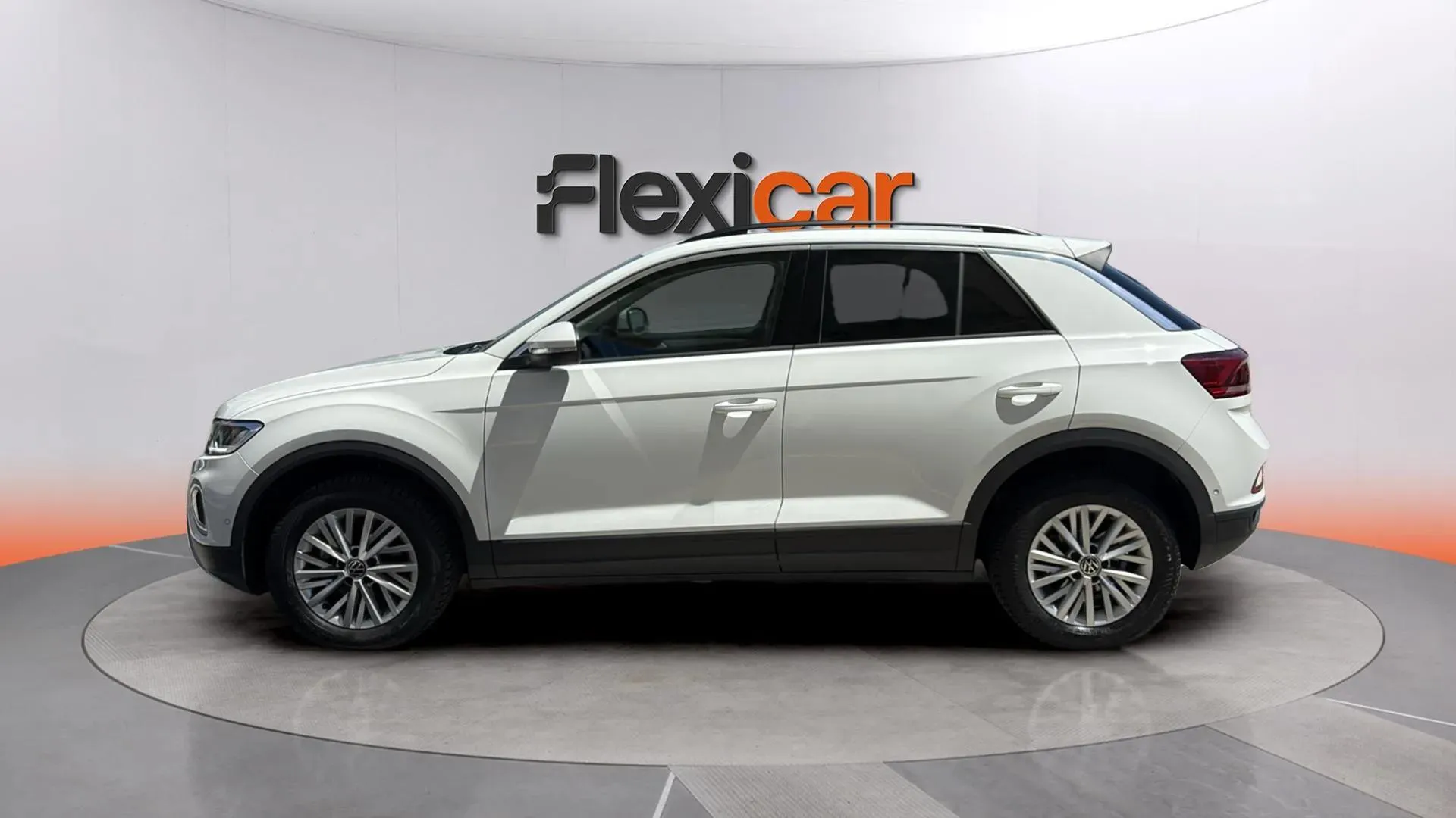 Volkswagen T-Roc 1.0 TSI - foto 4