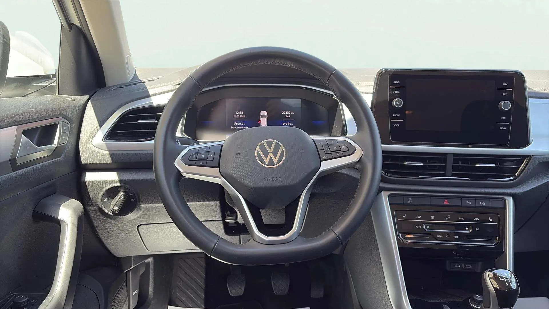 Volkswagen T-Roc 1.0 TSI - foto 11