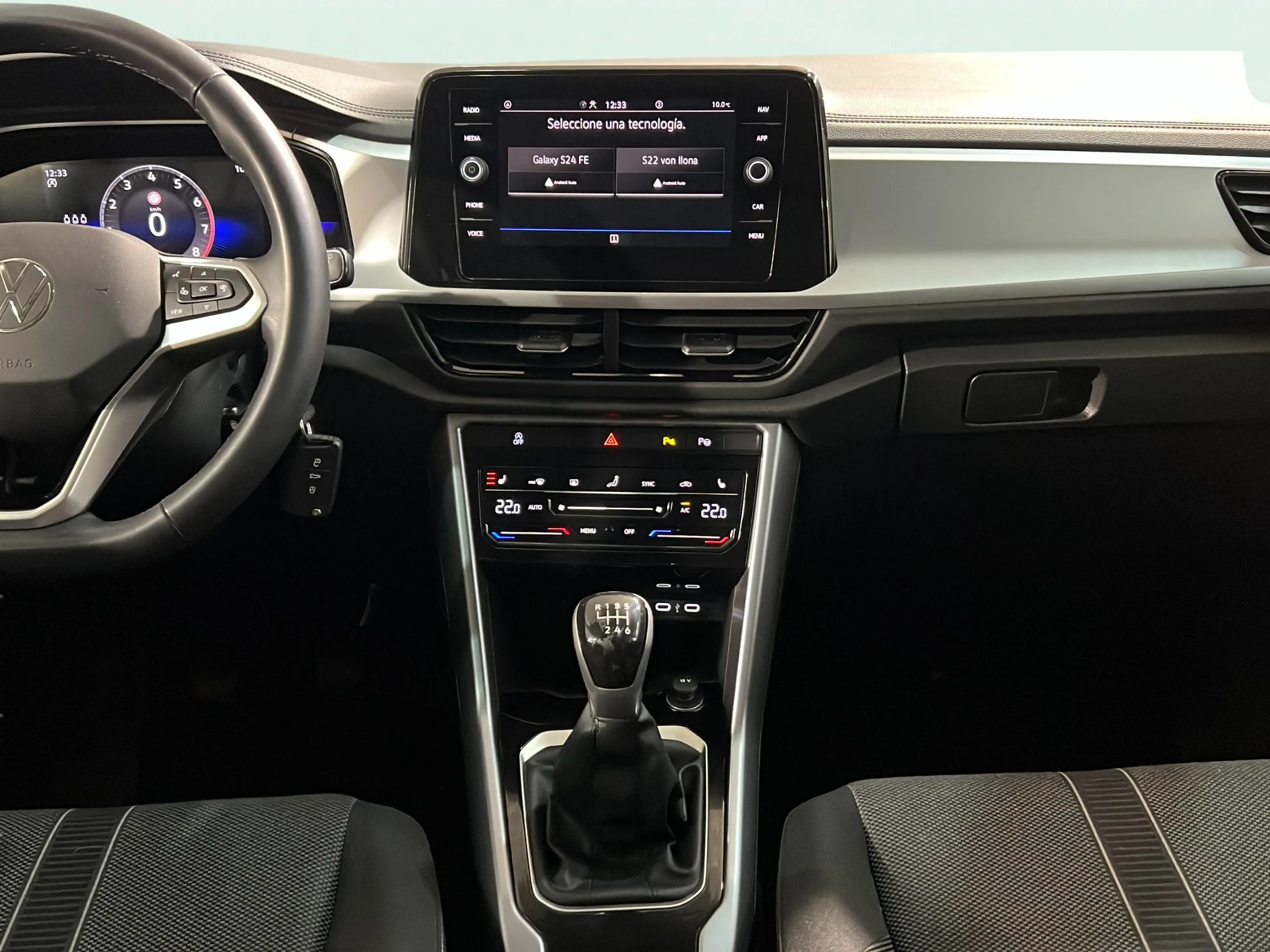 Volkswagen T-Roc 1.0 TSI - foto 11