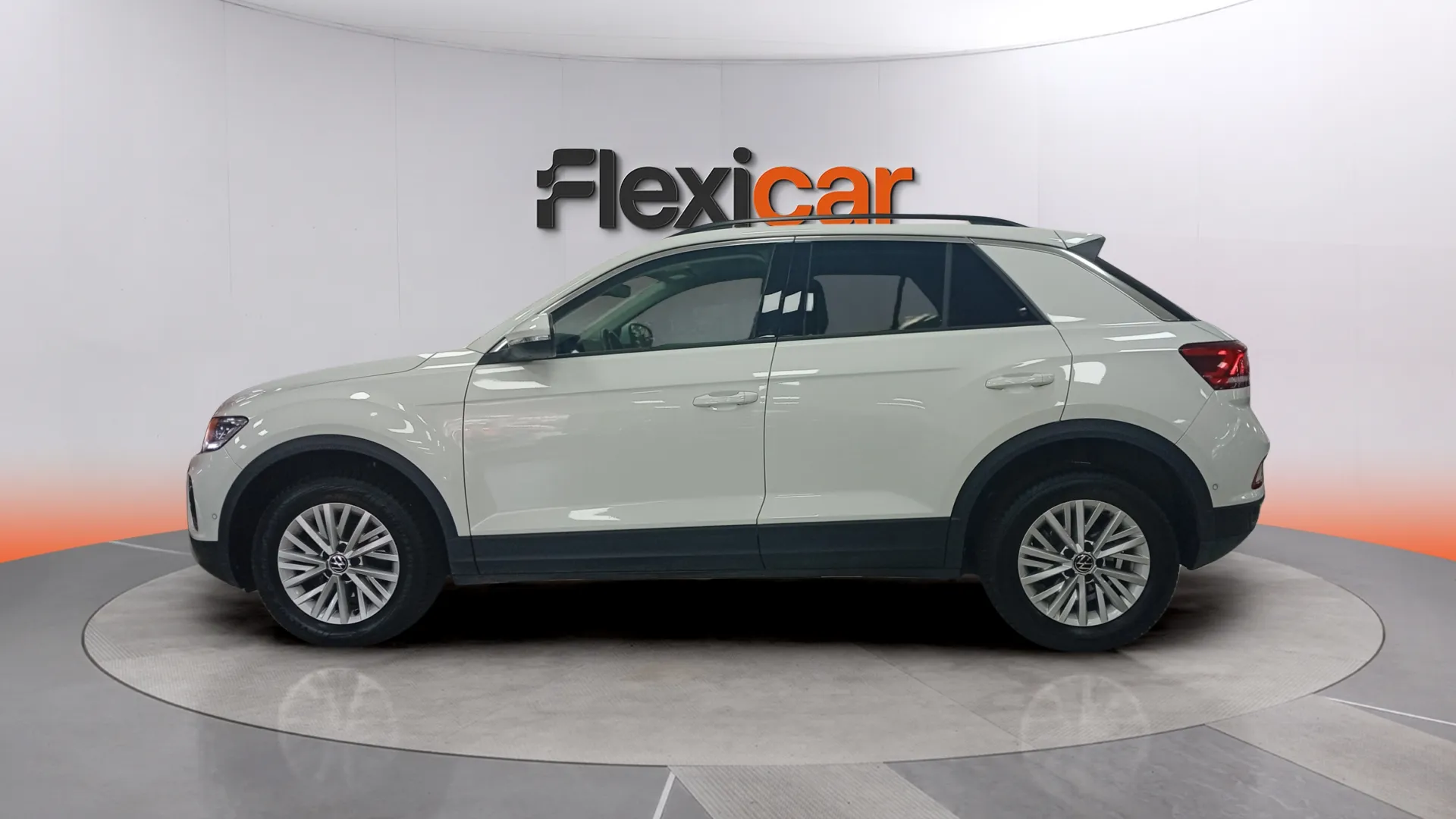 Volkswagen T-Roc 1.0 TSI - foto 4