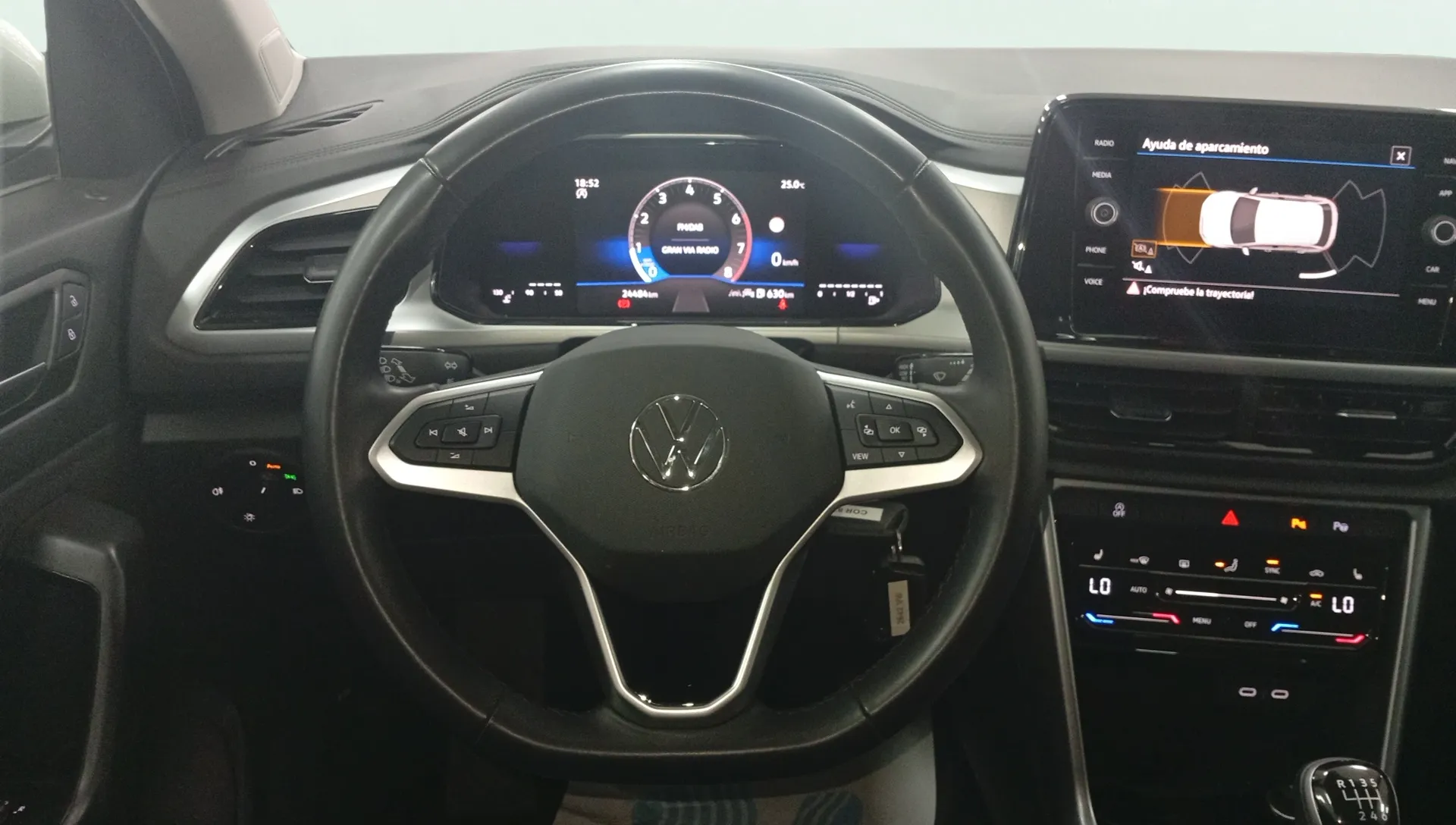 Volkswagen T-Roc 1.0 TSI - foto 11