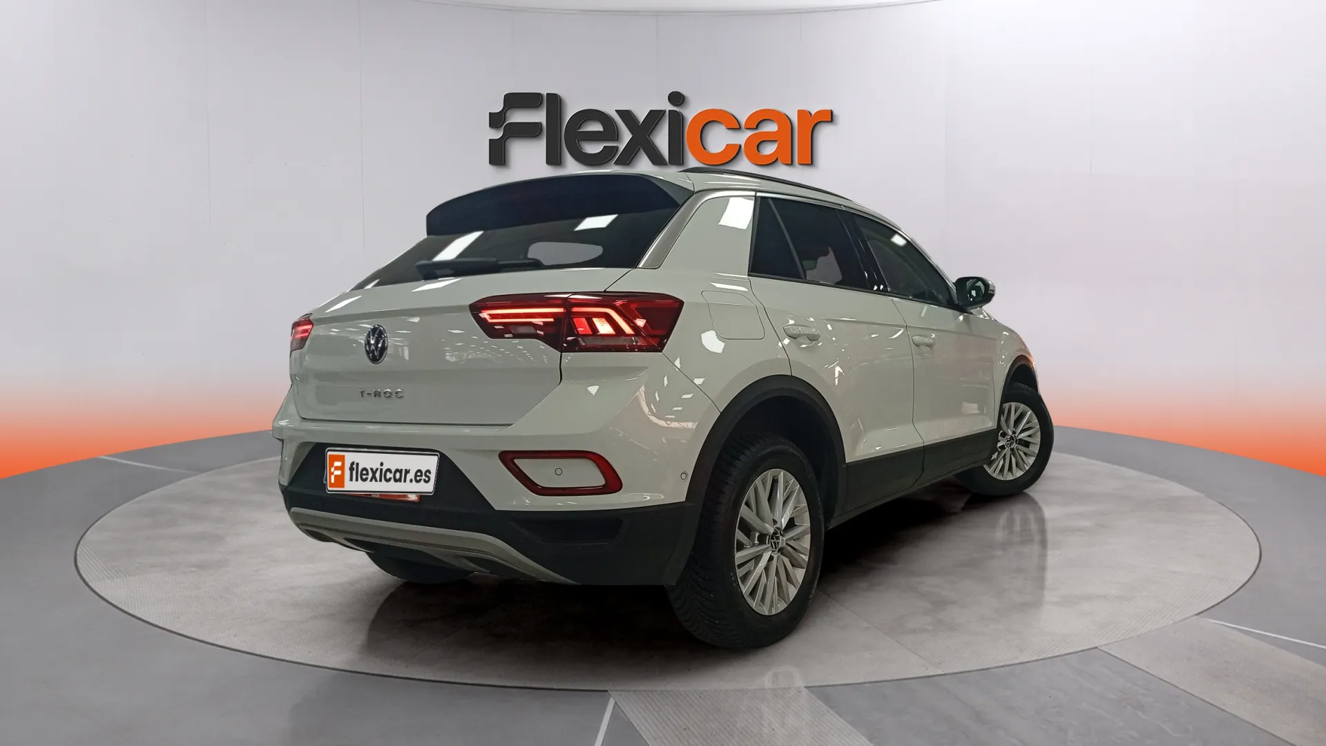 Volkswagen T-Roc 1.0 TSI - foto 7