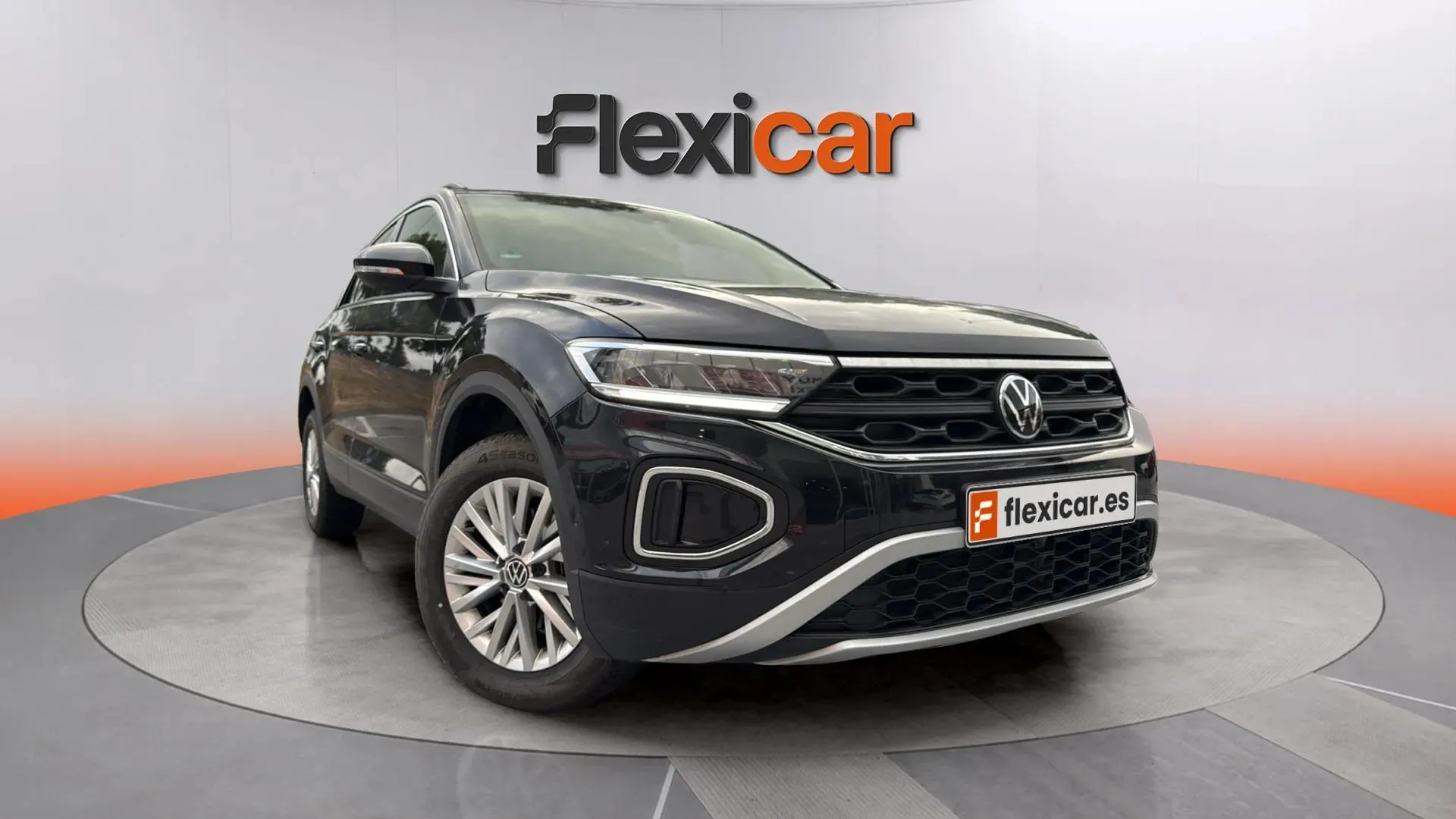 Volkswagen T-Roc "Más" 1.0 TSI
