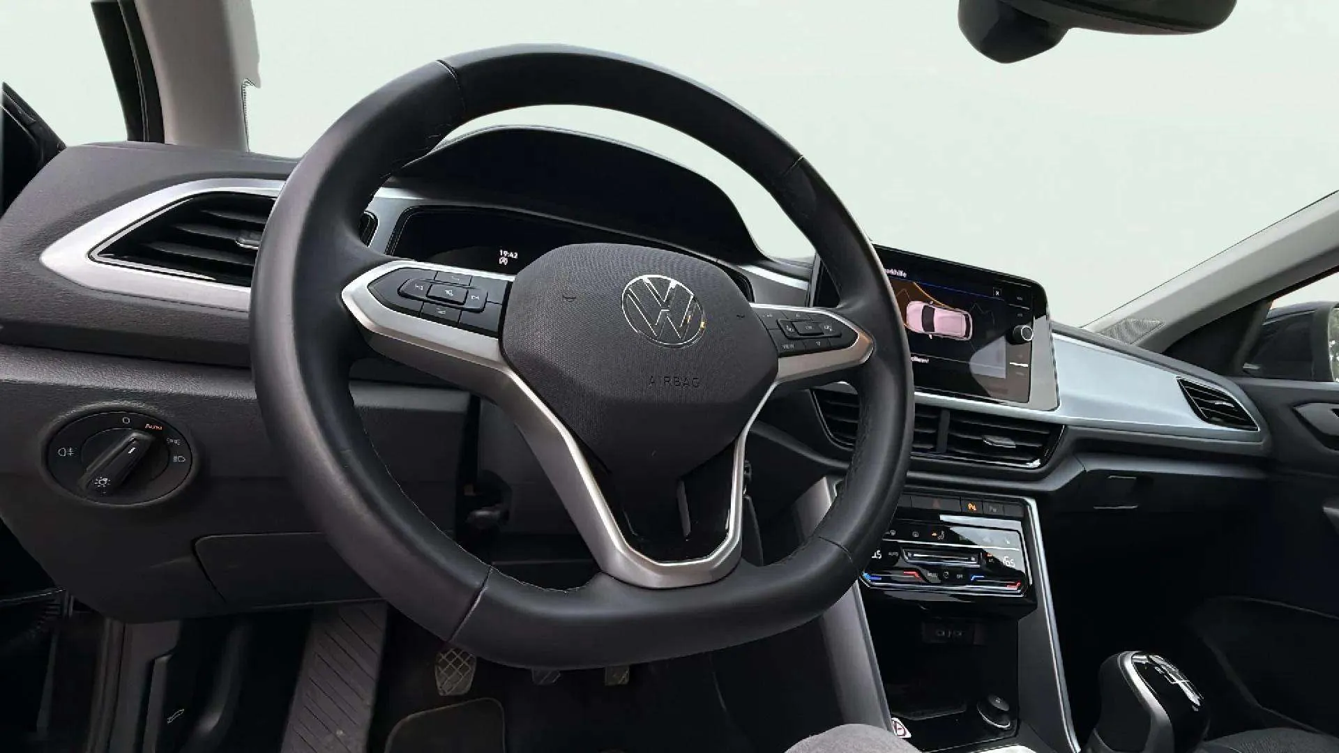 Volkswagen T-Roc "Más" 1.0 TSI - foto 15