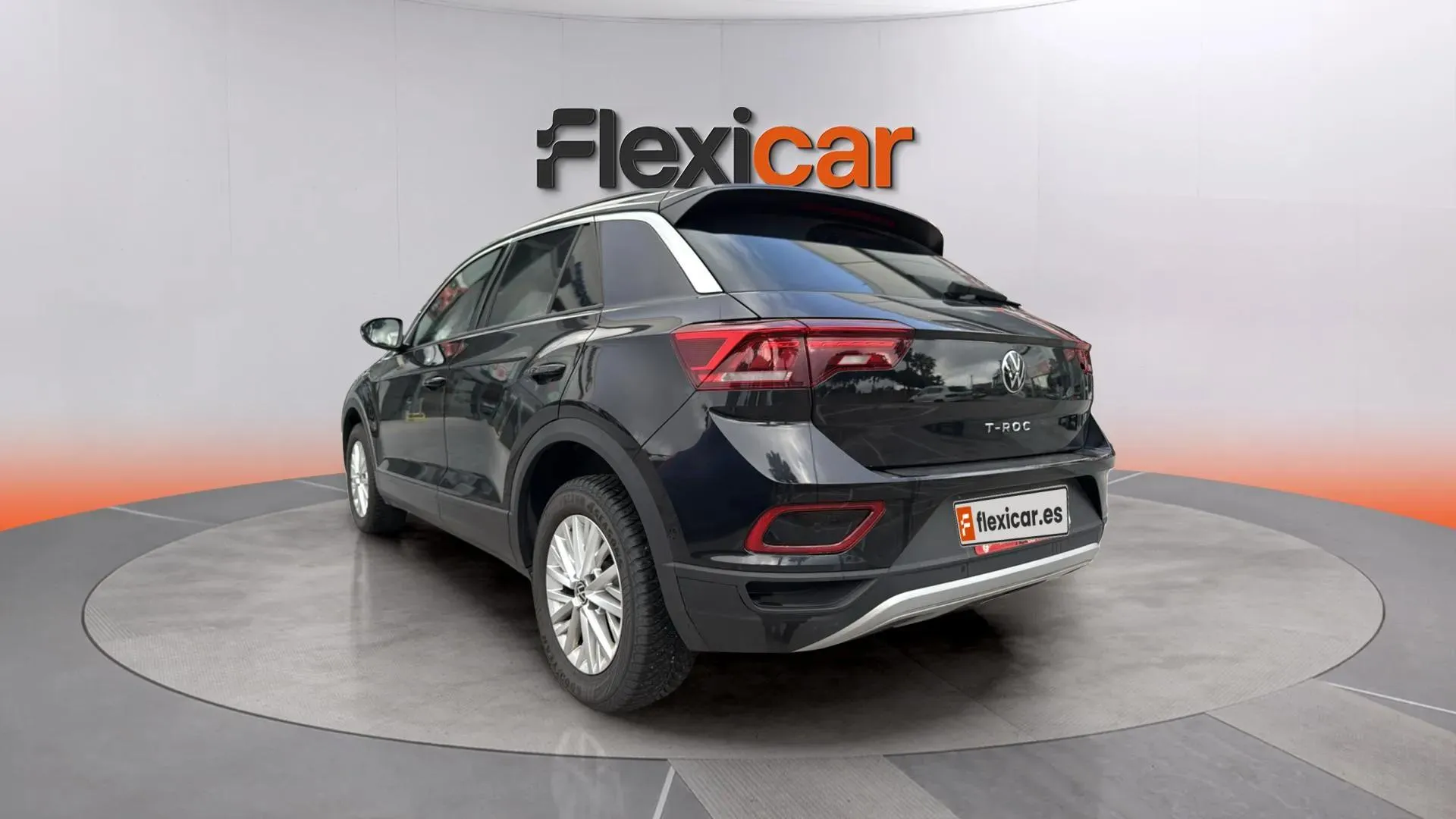 Volkswagen T-Roc "Más" 1.0 TSI - foto 4