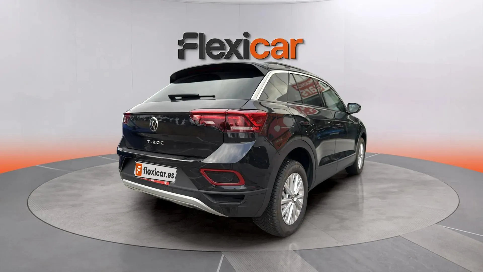 Volkswagen T-Roc "Más" 1.0 TSI - foto 6