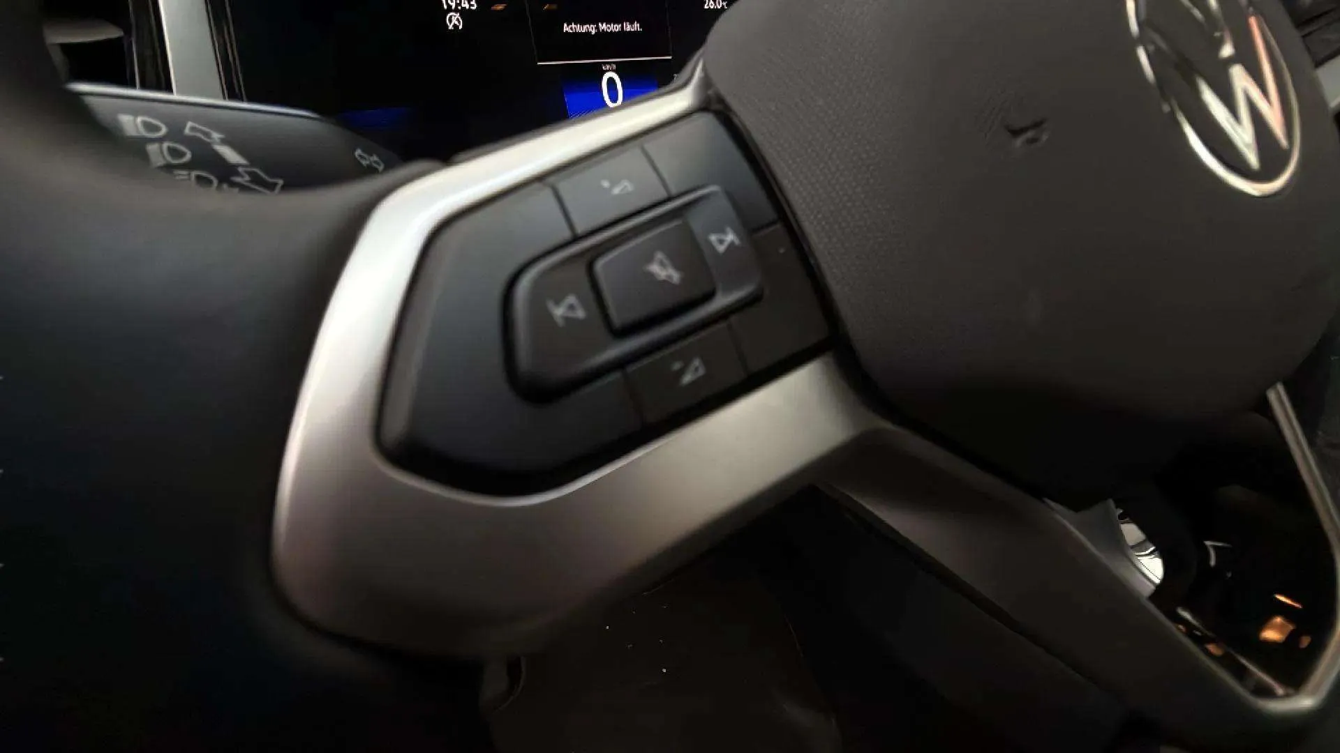 Volkswagen T-Roc "Más" 1.0 TSI - foto 12