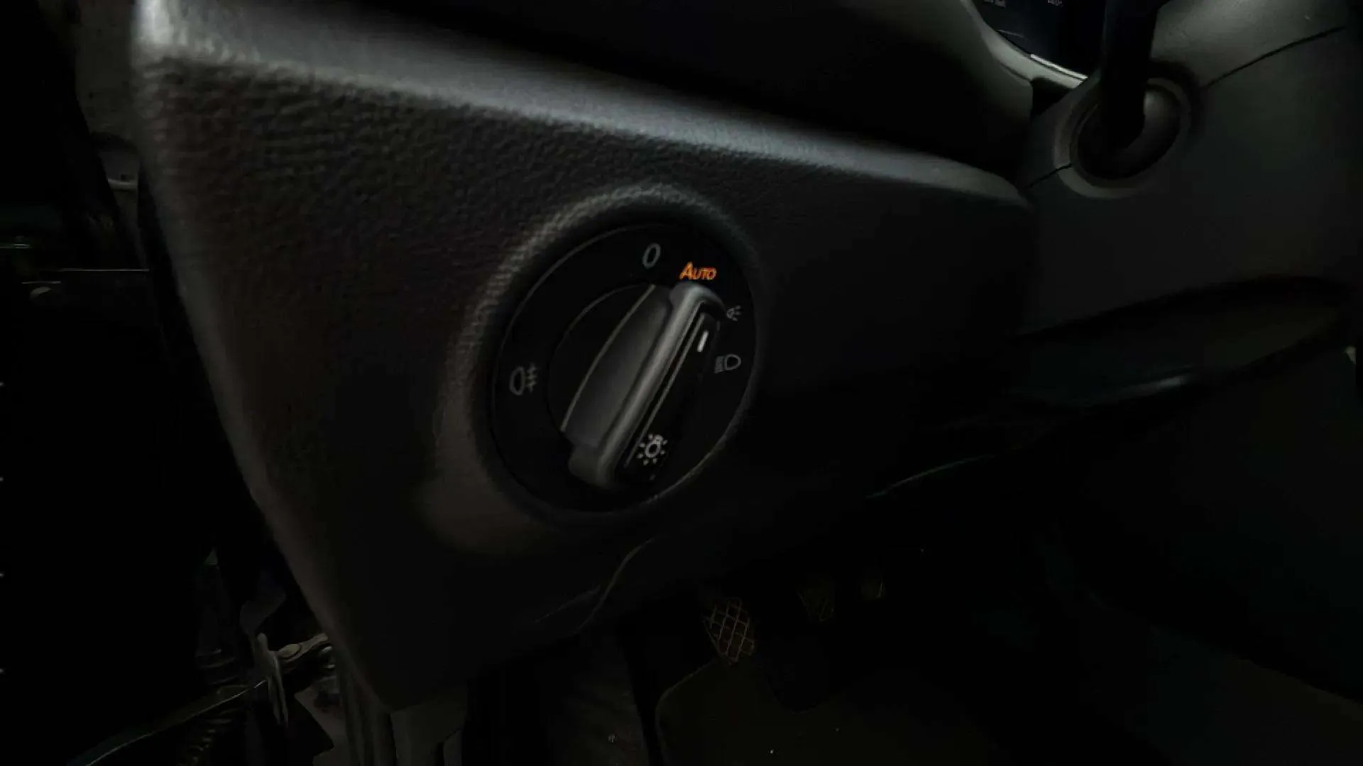 Volkswagen T-Roc "Más" 1.0 TSI - foto 21
