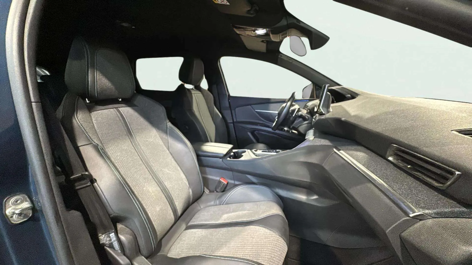 Peugeot 5008 1.5 BlueHDi Allure Pack EAT8 - foto 15
