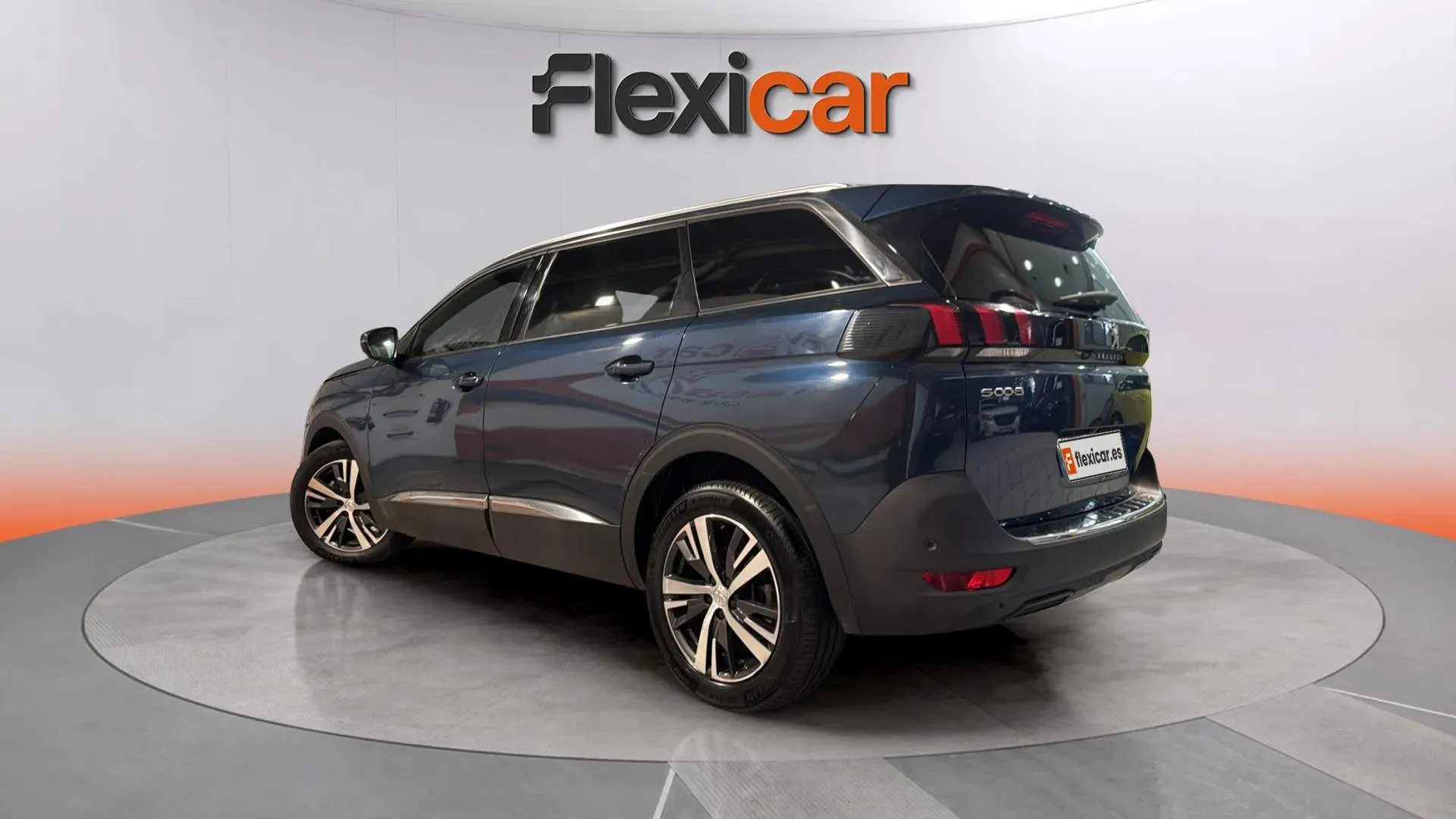Peugeot 5008 1.5 BlueHDi Allure Pack EAT8 - foto 5