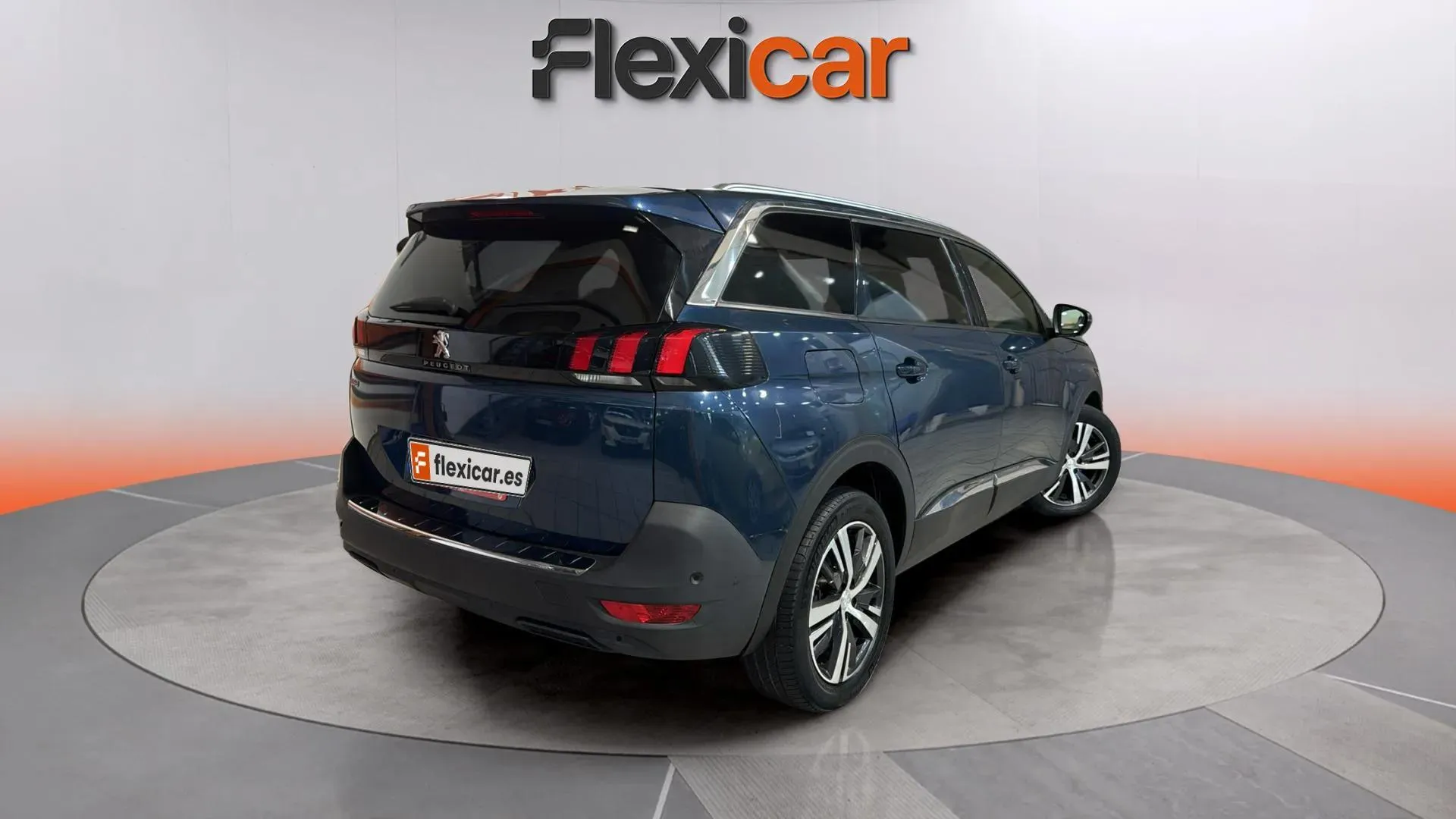 Peugeot 5008 1.5 BlueHDi Allure Pack EAT8 - foto 7