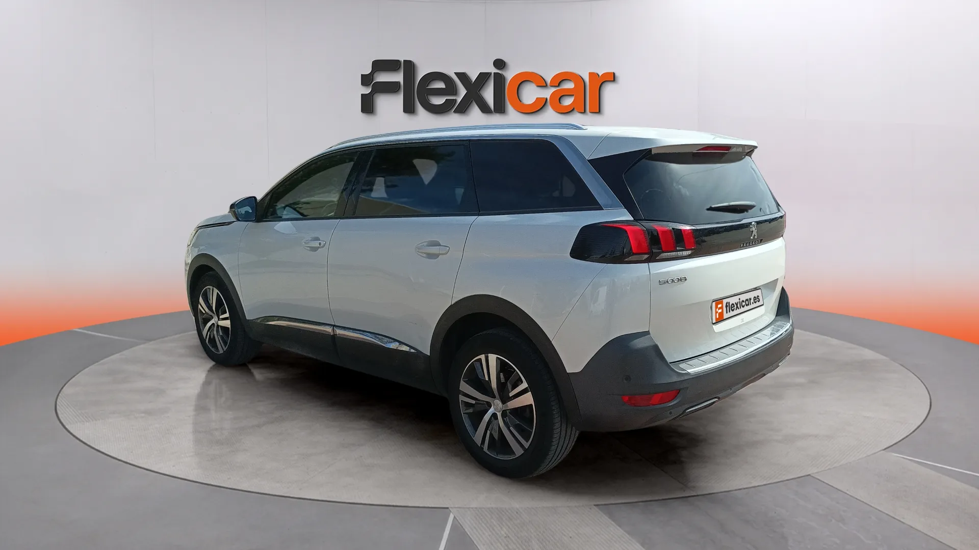 Peugeot 5008 1.5 BlueHDi Allure Pack EAT8 - foto 5