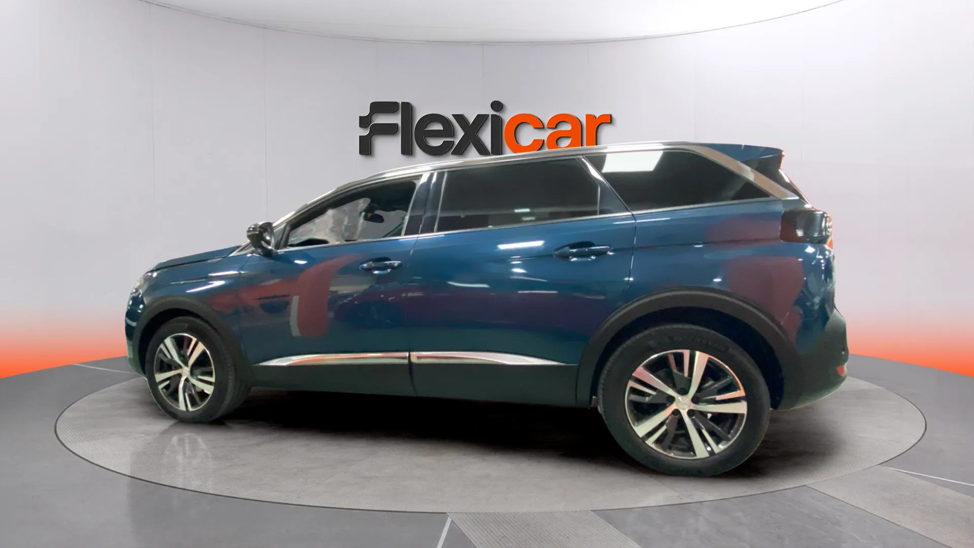 Peugeot 5008 1.5 BlueHDi Allure Pack EAT8 - foto 5