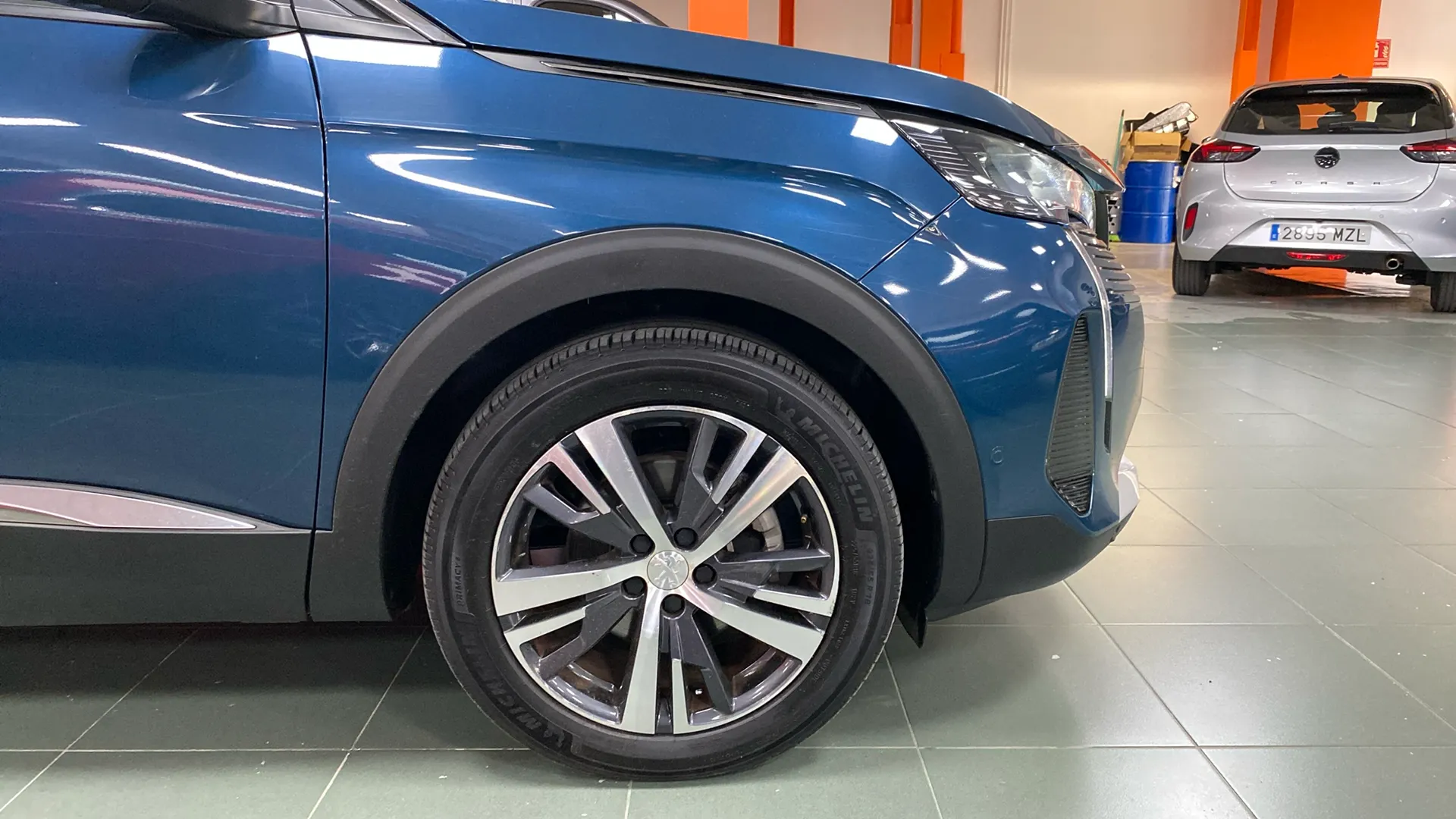 Peugeot 5008 1.5 BlueHDi Allure Pack EAT8 - foto 24