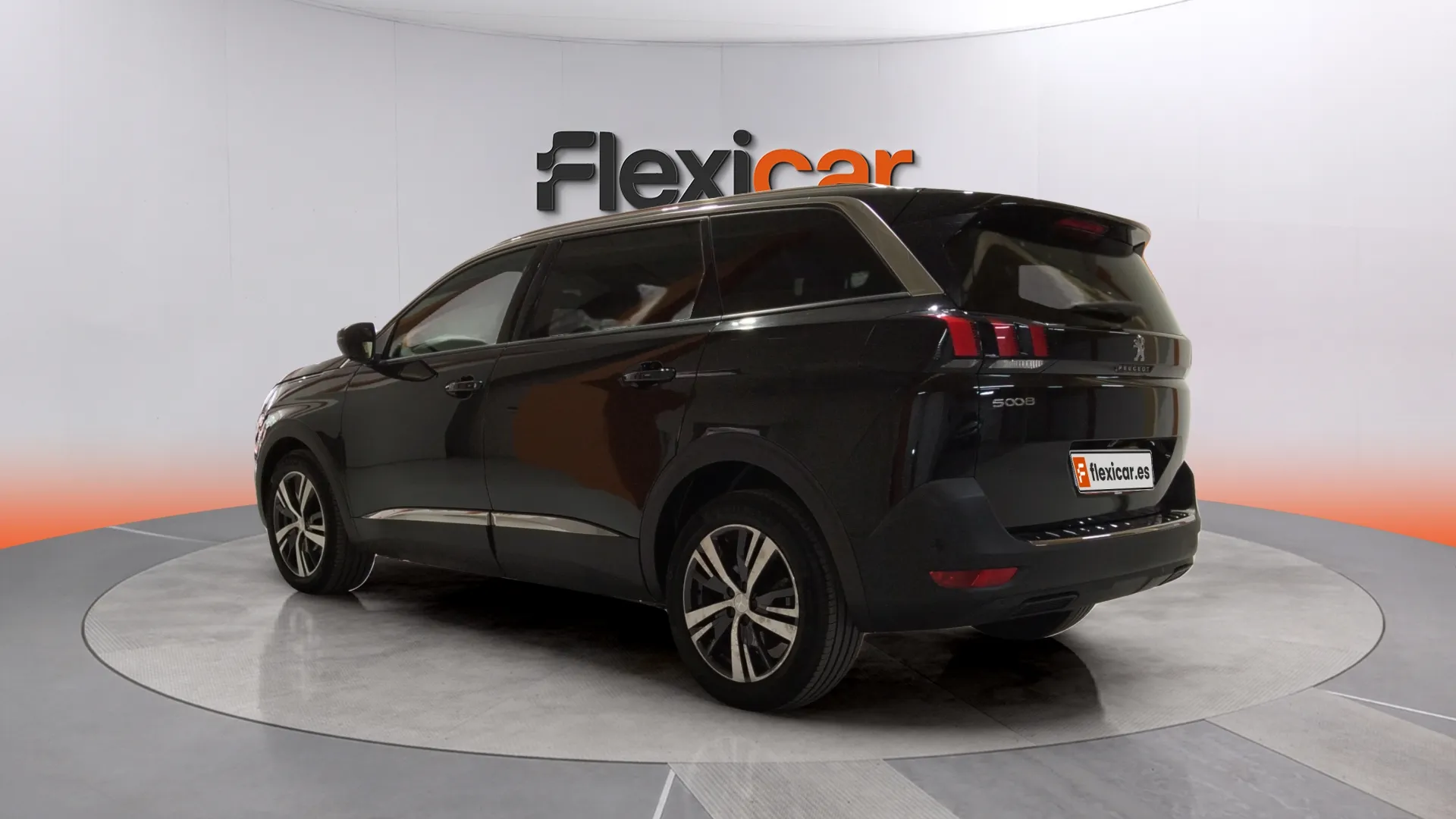 Peugeot 5008 1.5 BlueHDi Allure Pack EAT8 - foto 5