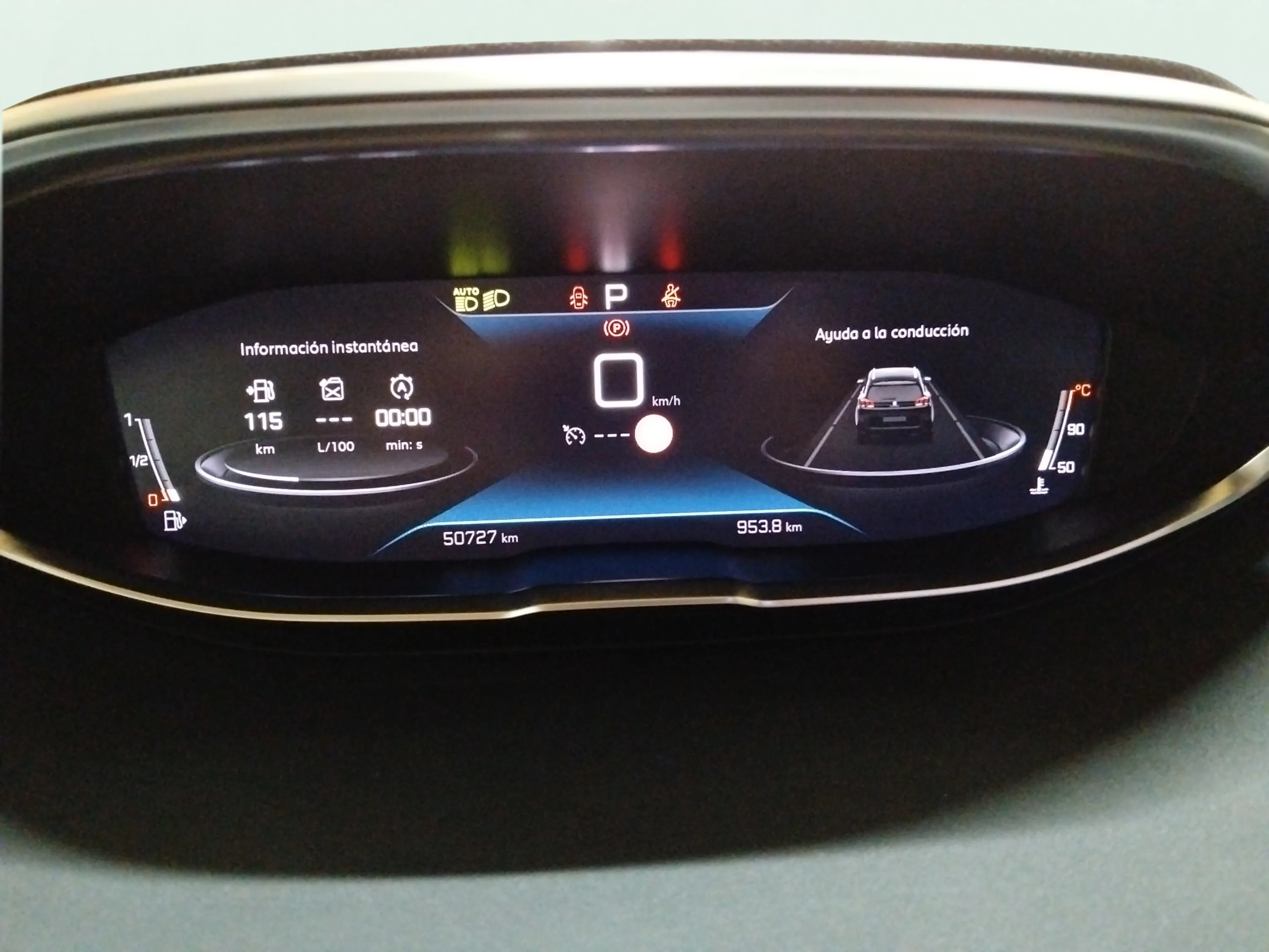 Peugeot 5008 1.5 BlueHDi Allure Pack EAT8 - foto 12