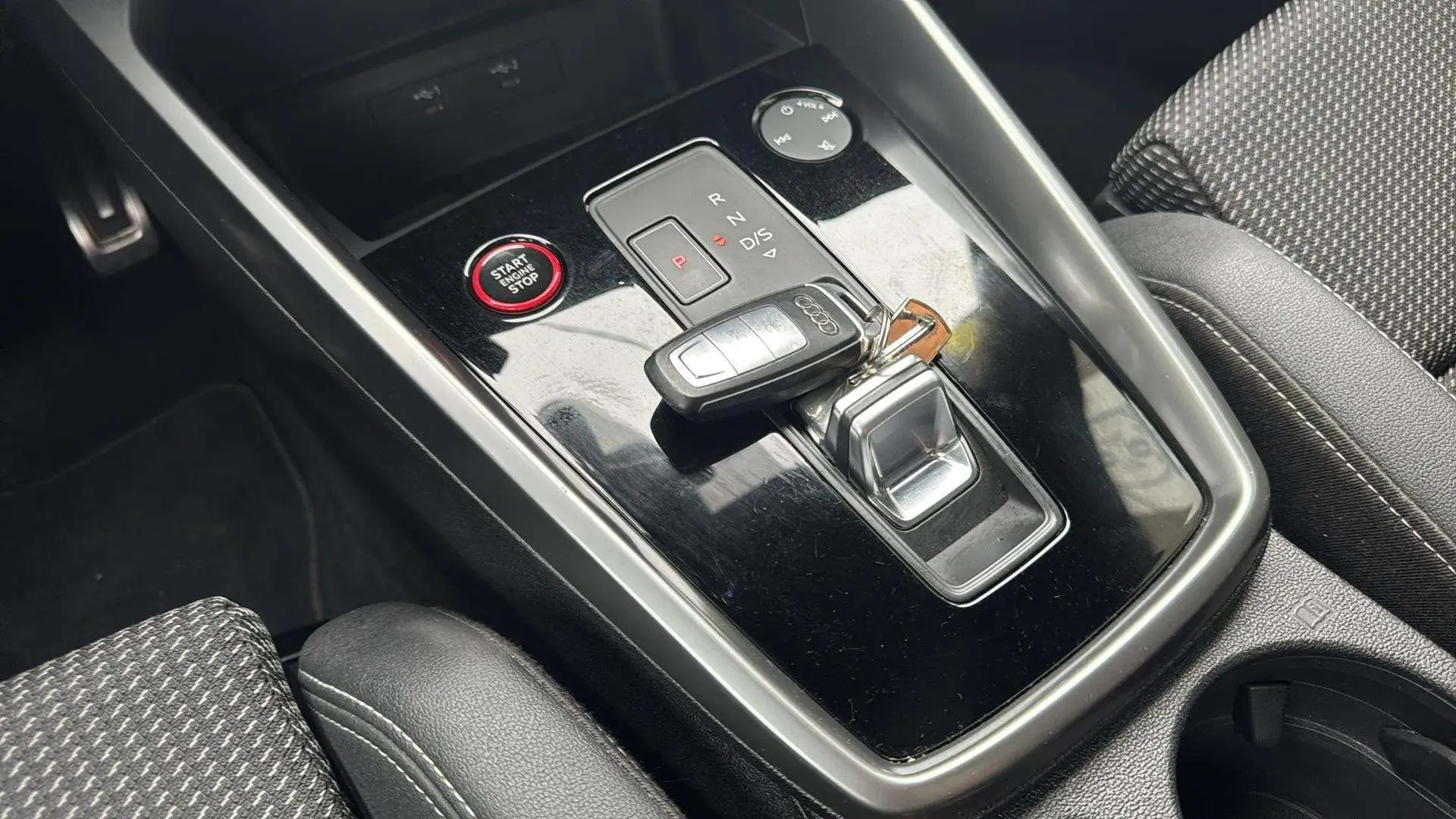 Audi A3 S3 Sportback TFSI quattro S tronic - foto 18