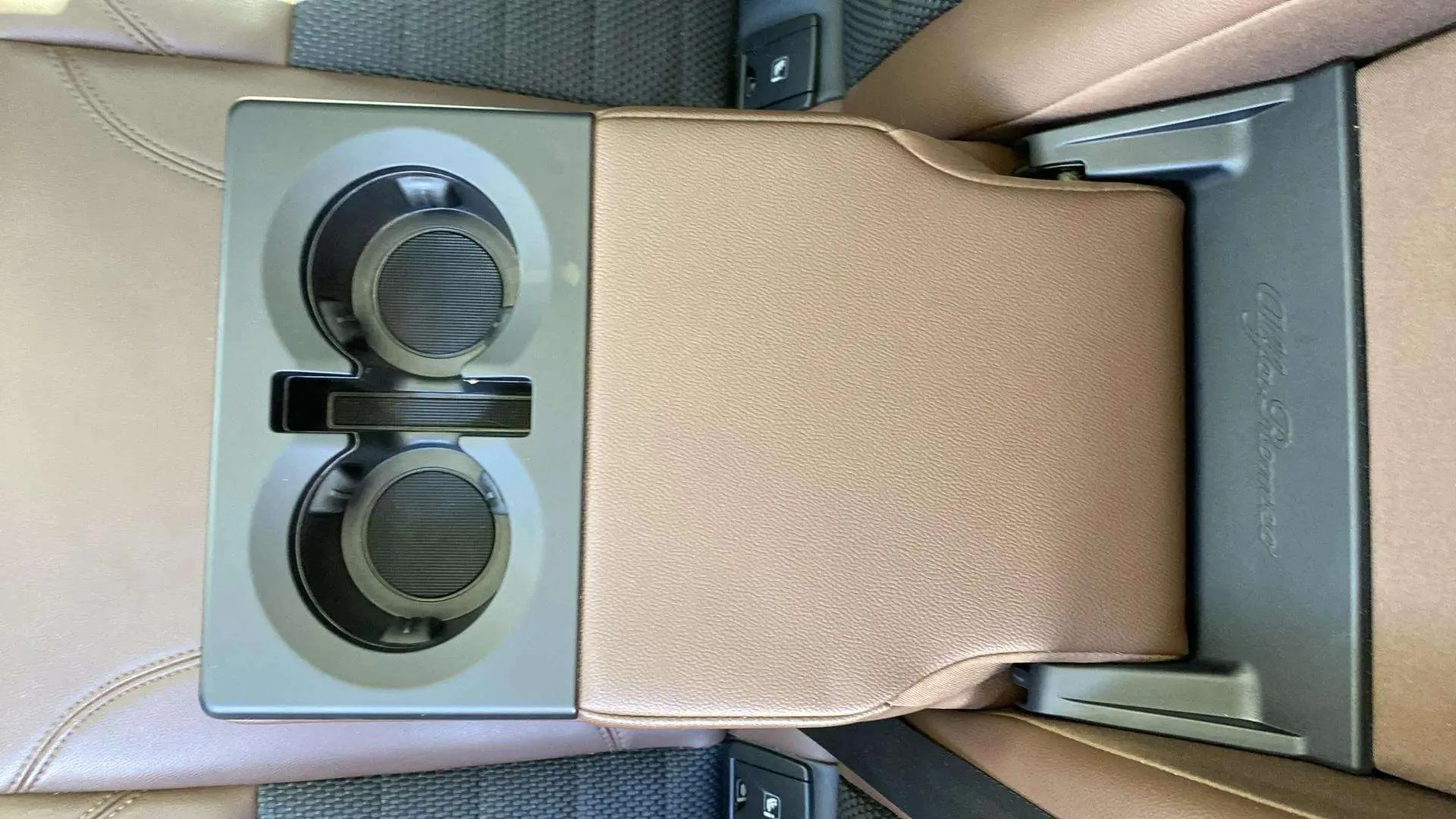 Alfa Romeo Stelvio 2.2 Diésel Stelvio AWD - foto 25