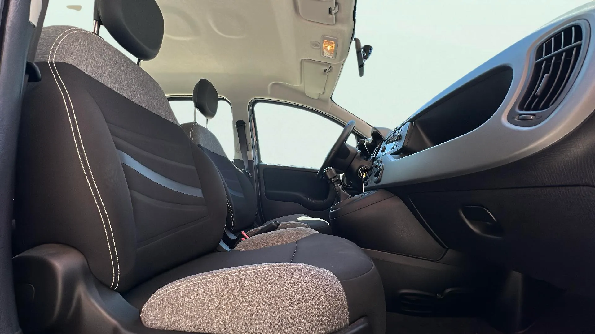 Fiat Panda Hybrid 1.0 Gse - foto 14