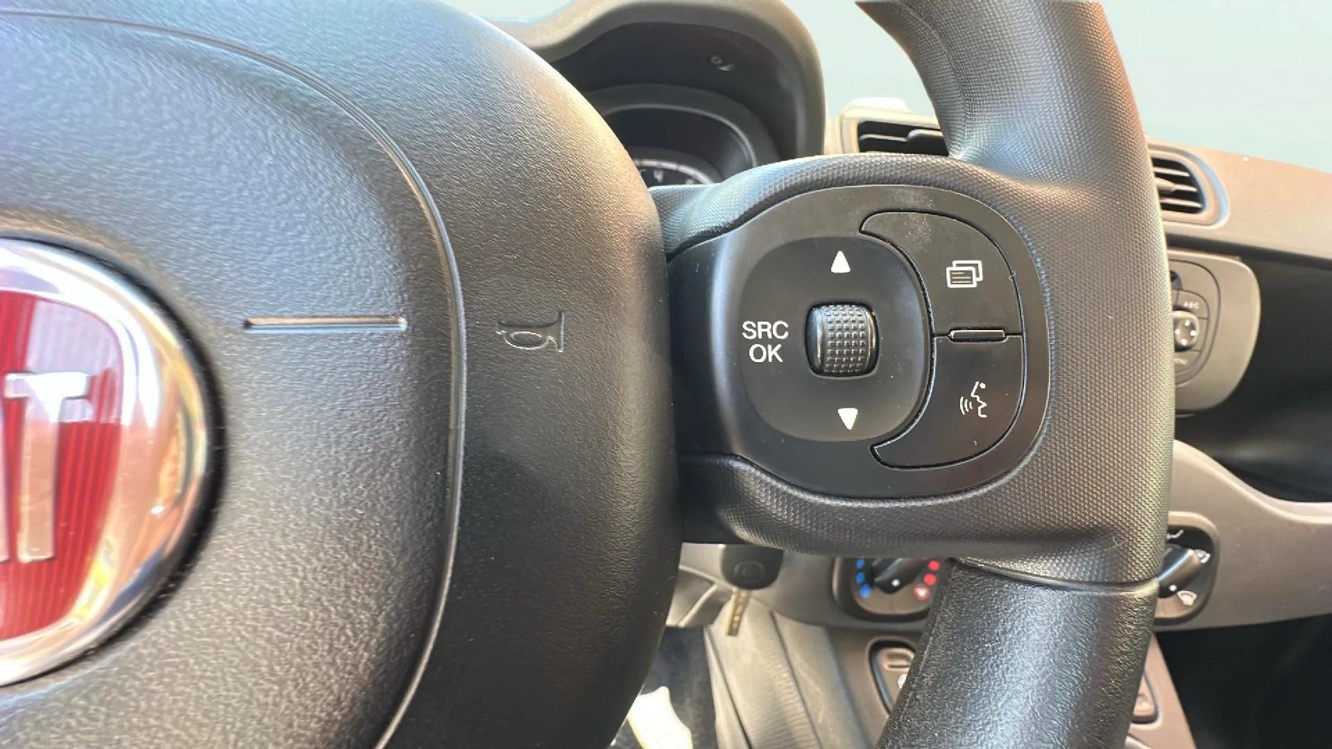 Fiat Panda Hybrid 1.0 Gse - foto 22