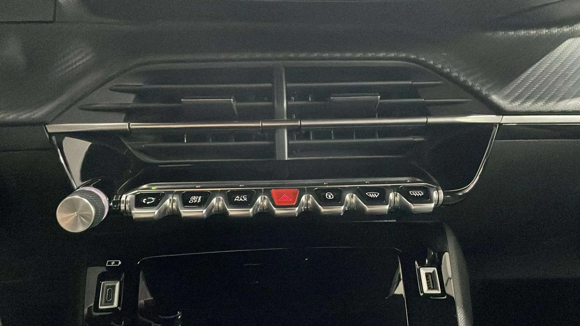 Peugeot 2008 Allure Pack PureTech 100 - foto 16