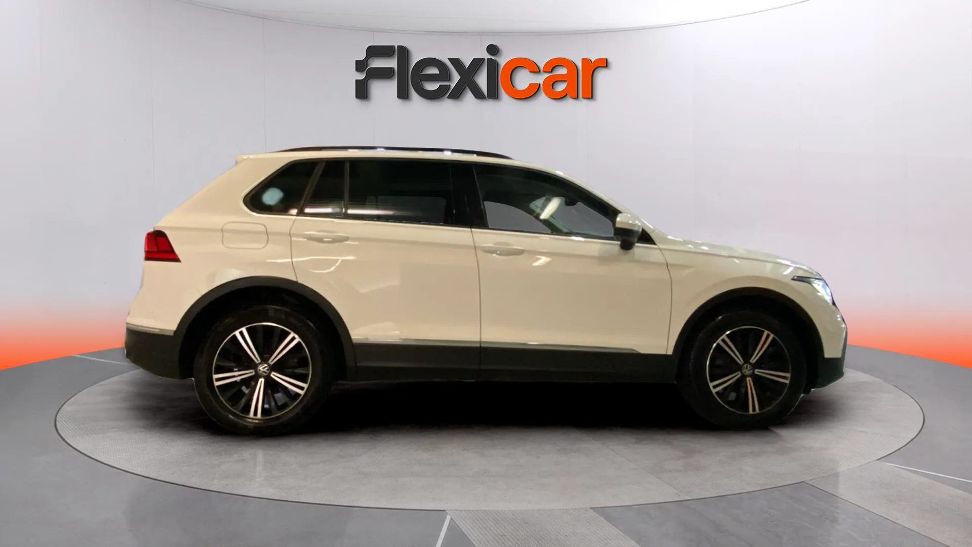 Volkswagen Tiguan Life 2.0 TDI - foto 3