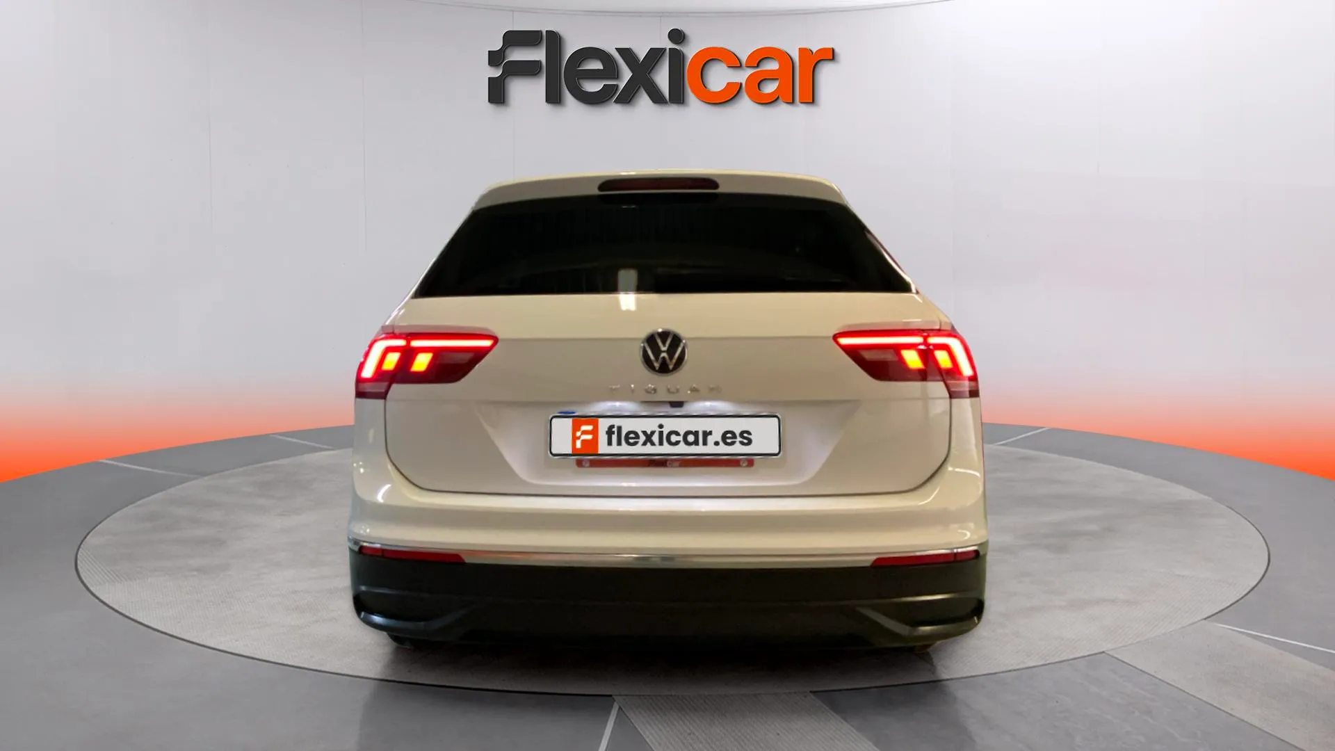 Volkswagen Tiguan Life 2.0 TDI - foto 8