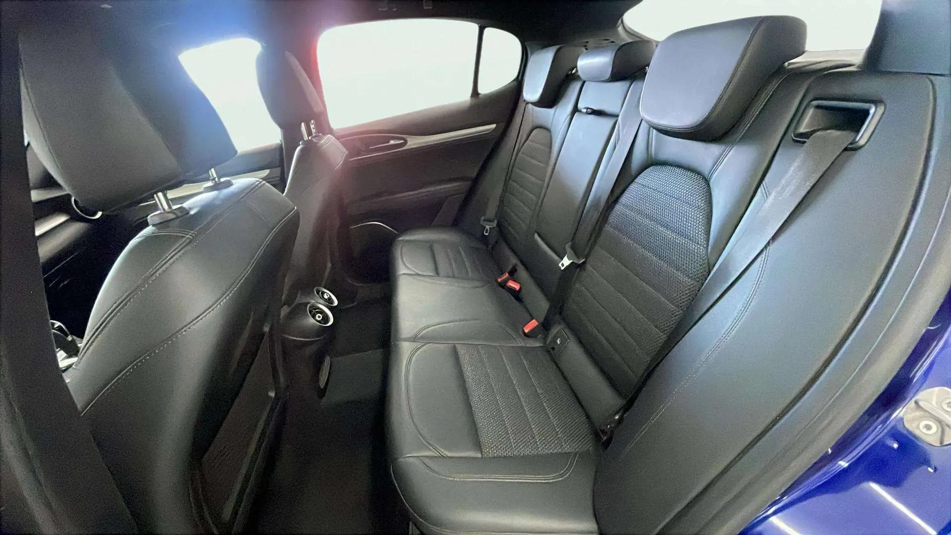 Alfa Romeo Stelvio 2.2 Diesel Sprint AWD - foto 12
