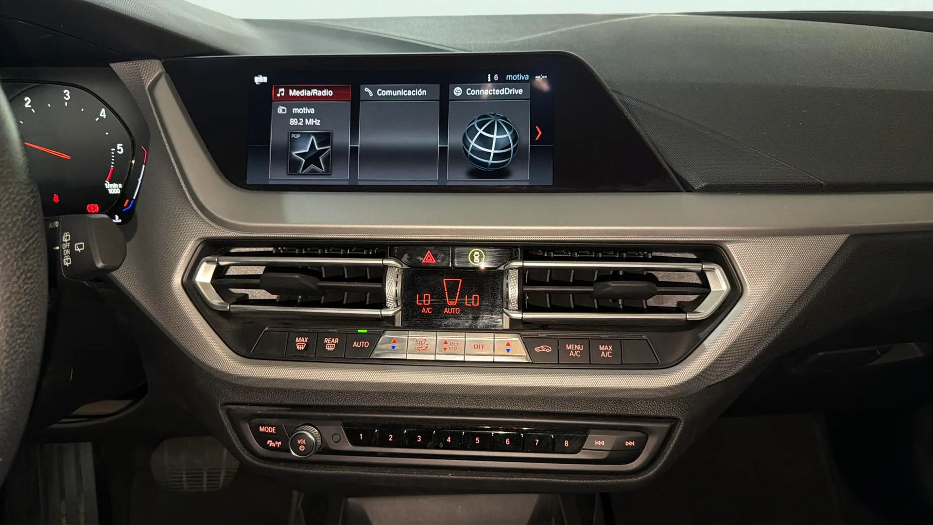 BMW Serie 1 116d - foto 11