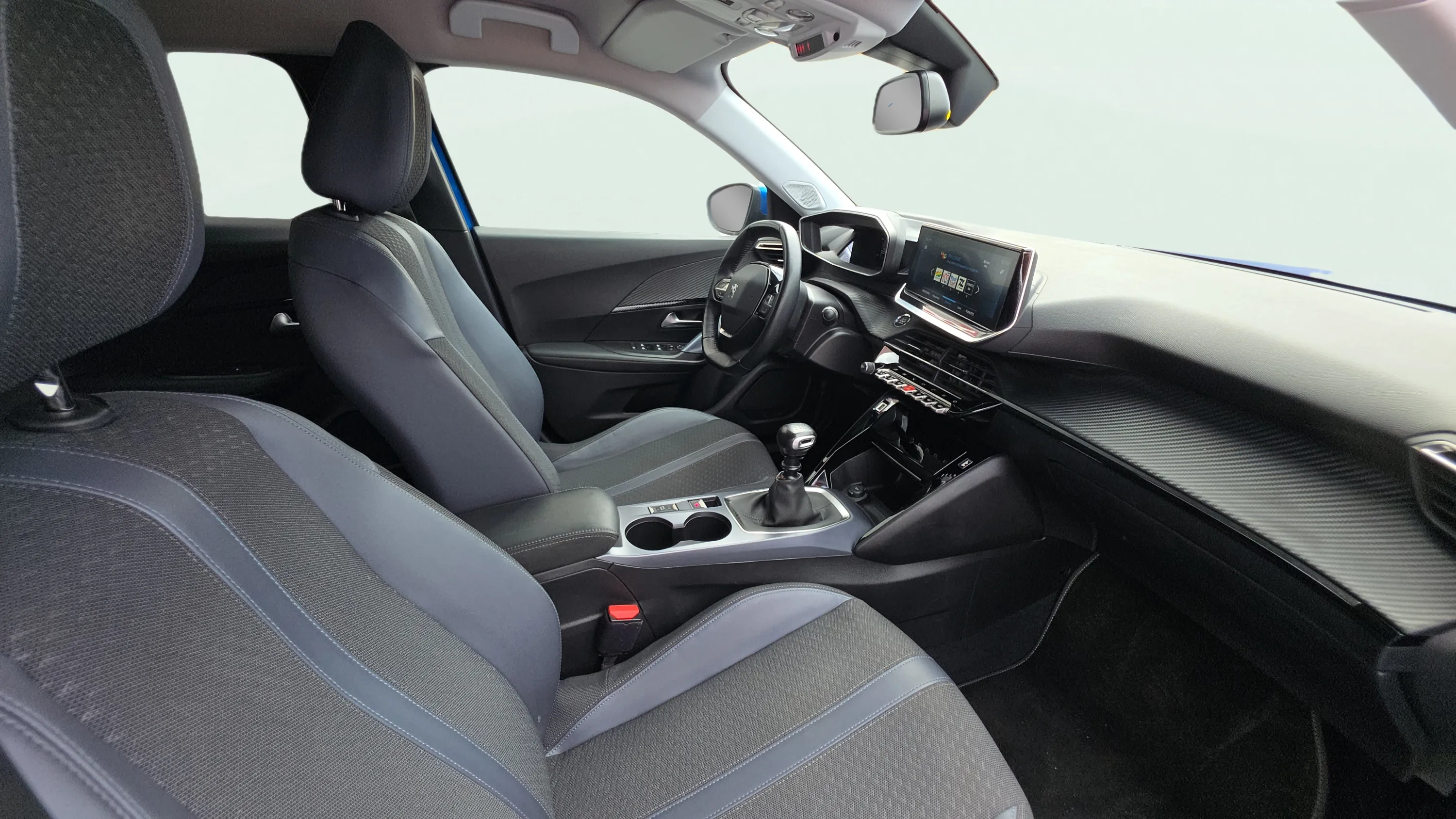 Peugeot 2008 Allure Pack PureTech 130 BVM6 - foto 20