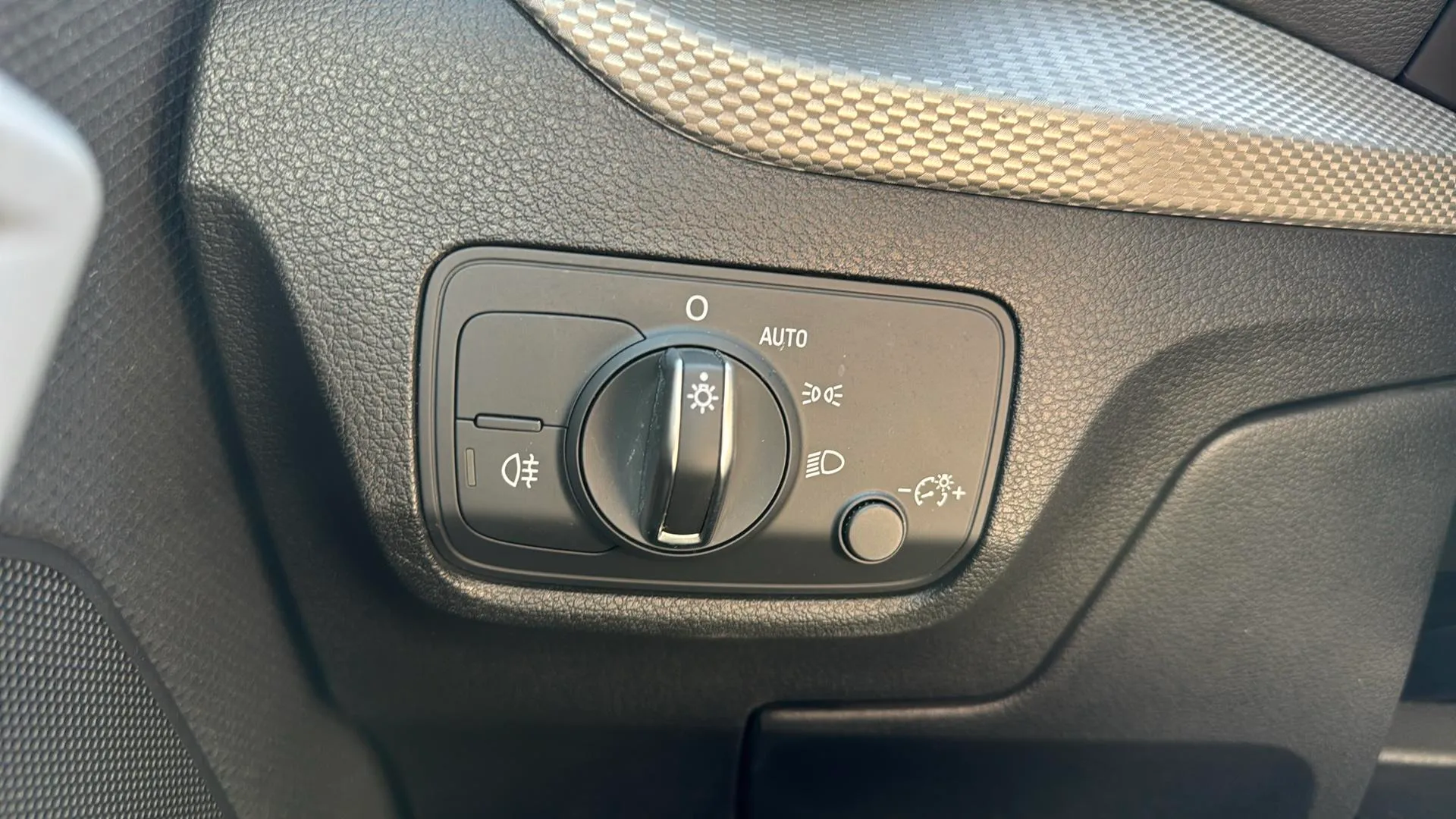 Audi Q2 Advanced 35 TFSI S tronic - foto 19