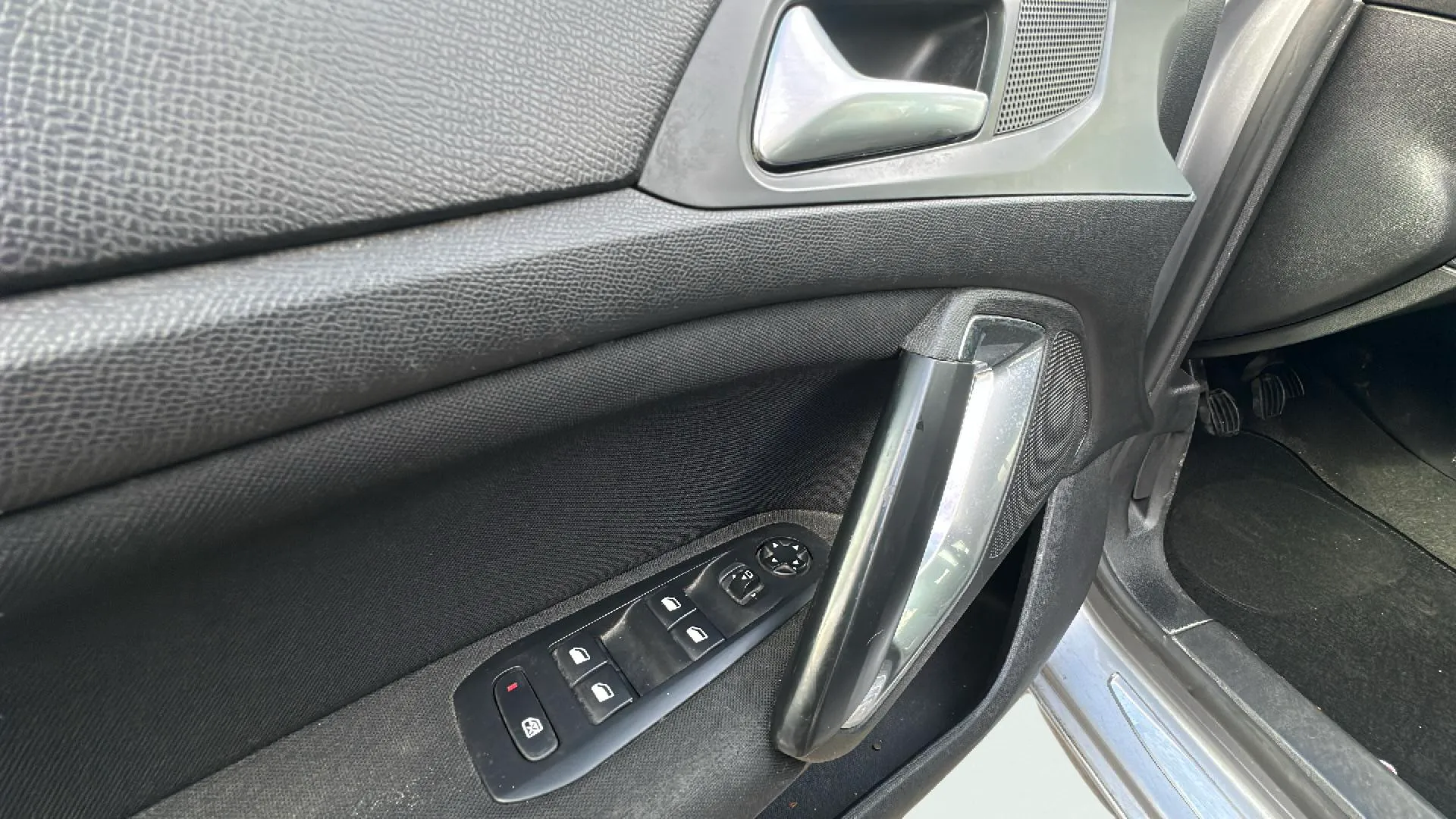 Peugeot 308 Active Pack PureTech 130 - foto 22