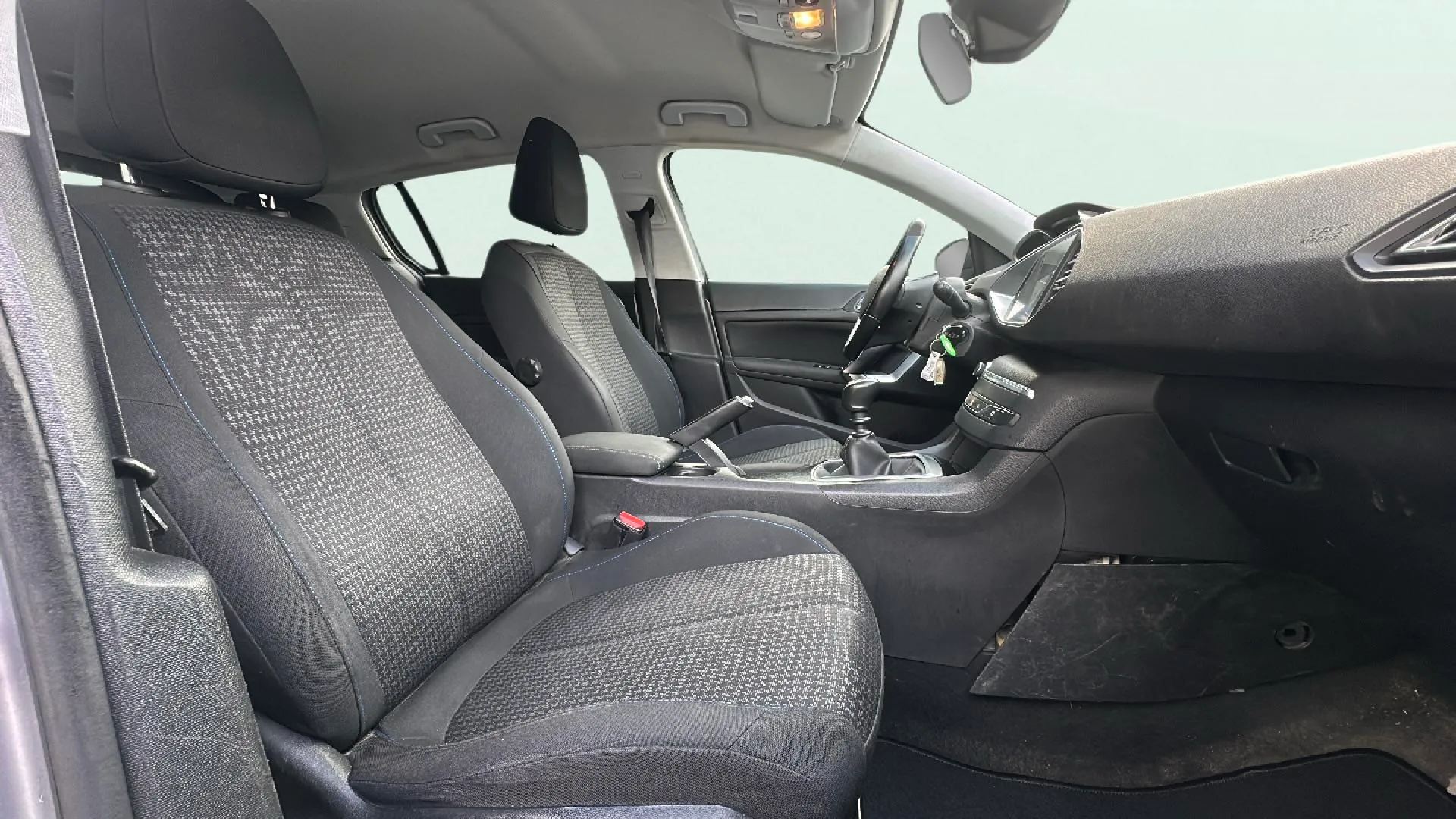 Peugeot 308 Active Pack PureTech 130 - foto 19