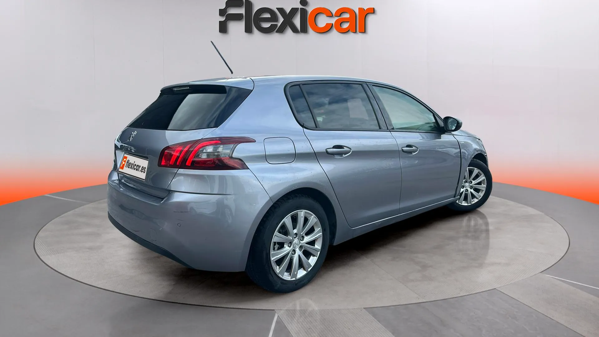 Peugeot 308 Active Pack PureTech 130 - foto 12