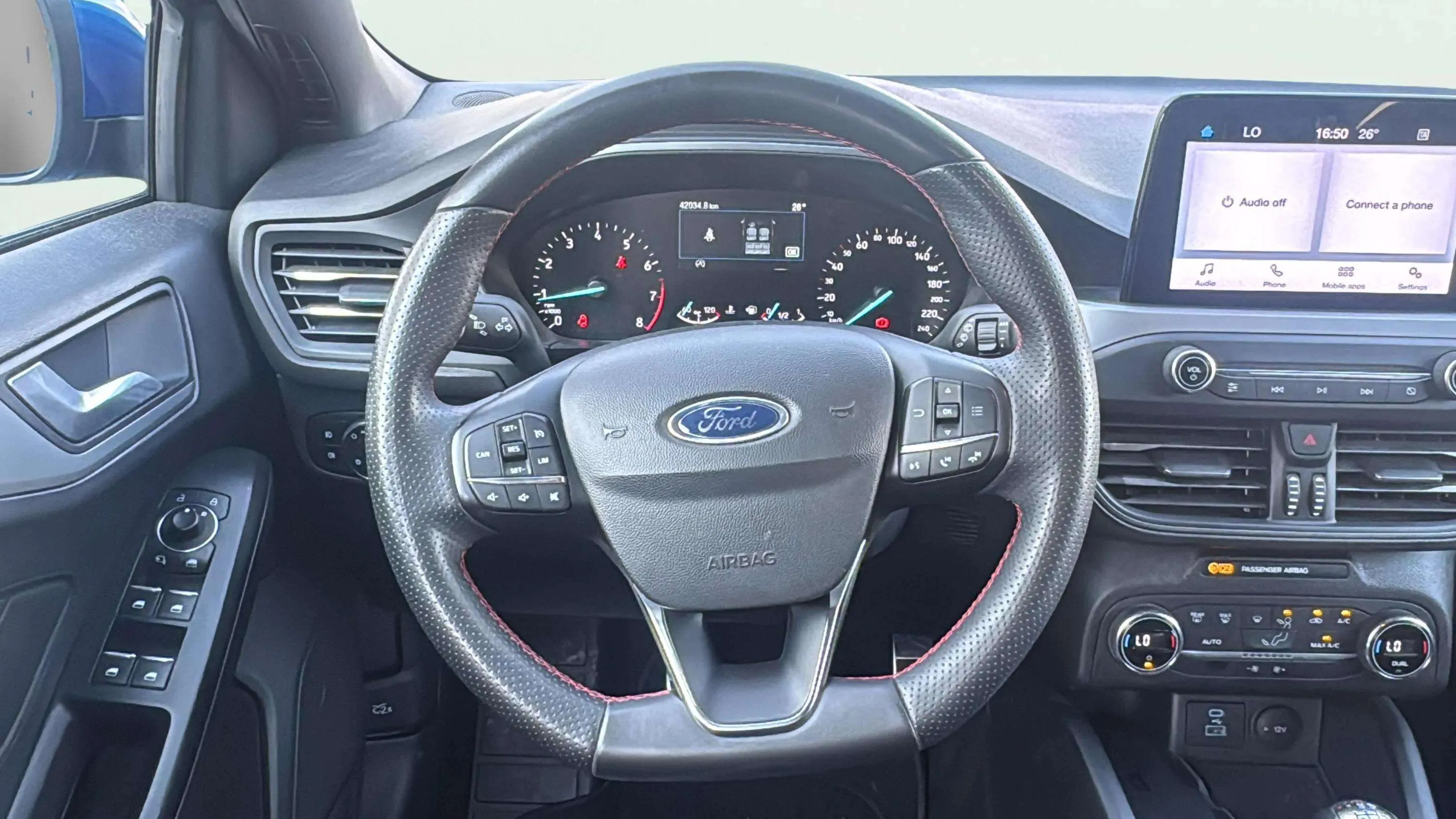 Ford Focus 1.0 EcoBoost MHEV ST-Line Design SIP - foto 15