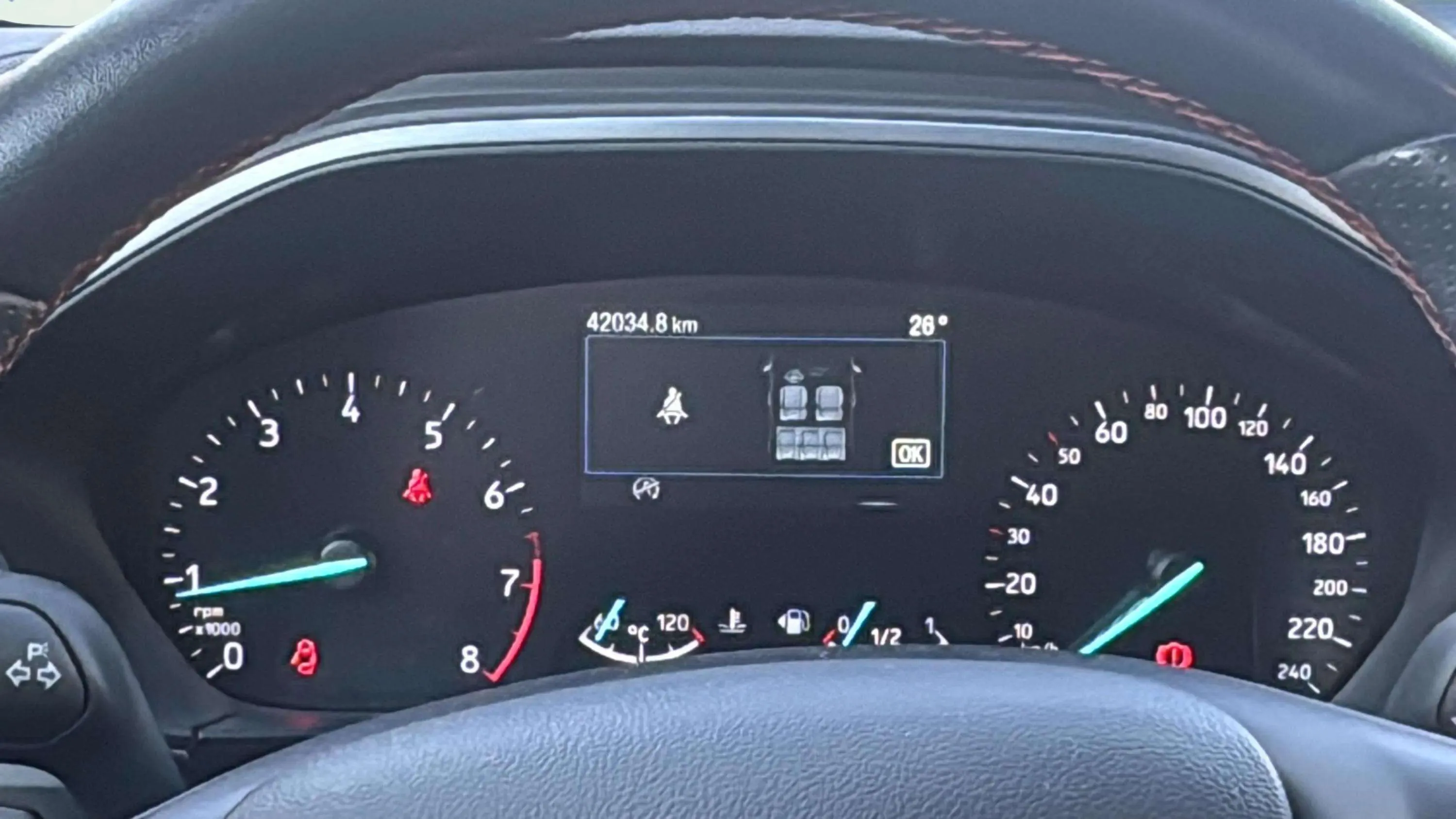 Ford Focus 1.0 EcoBoost MHEV ST-Line Design SIP - foto 18