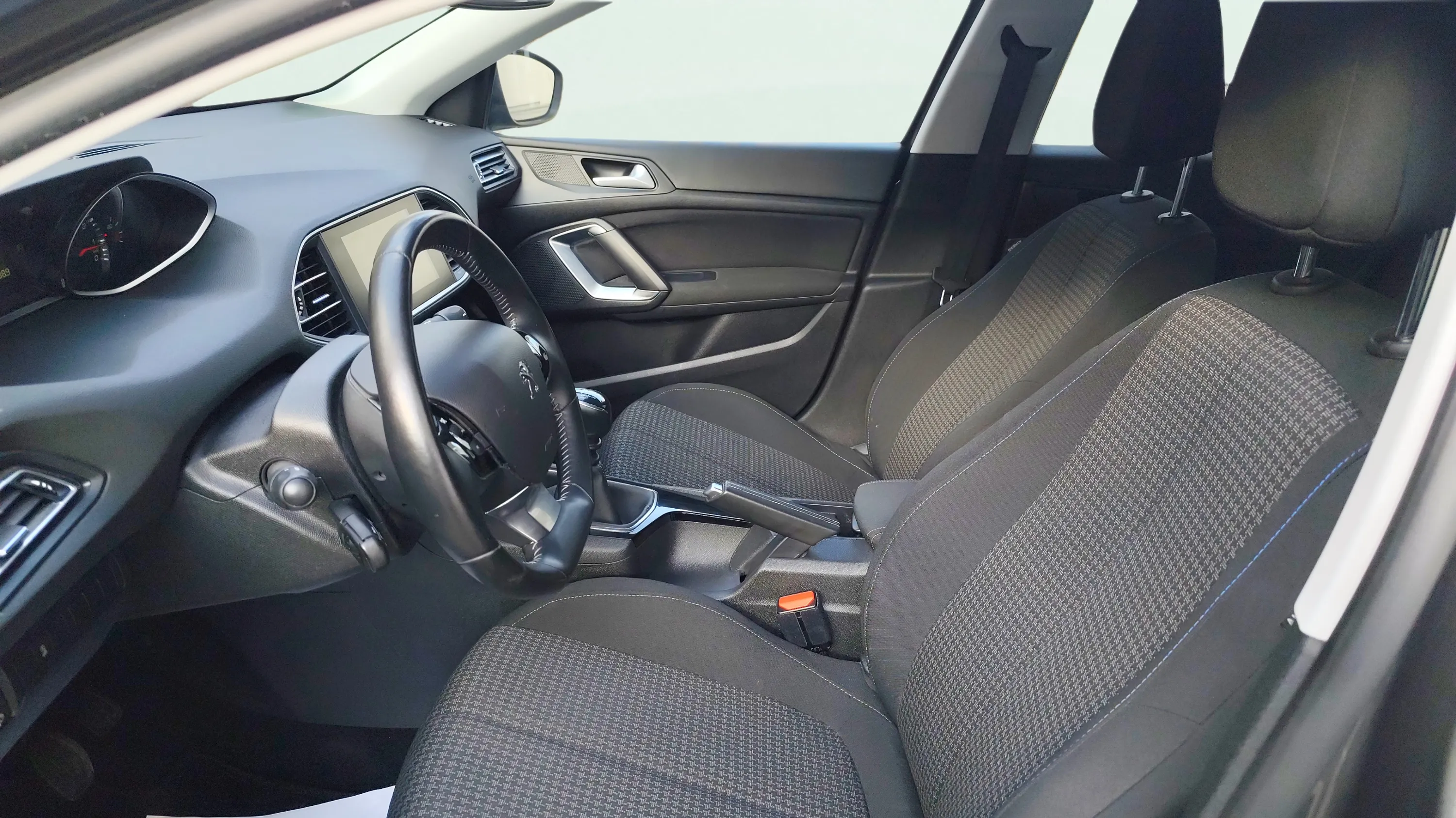 Peugeot 308 Access PureTech 110 - foto 22