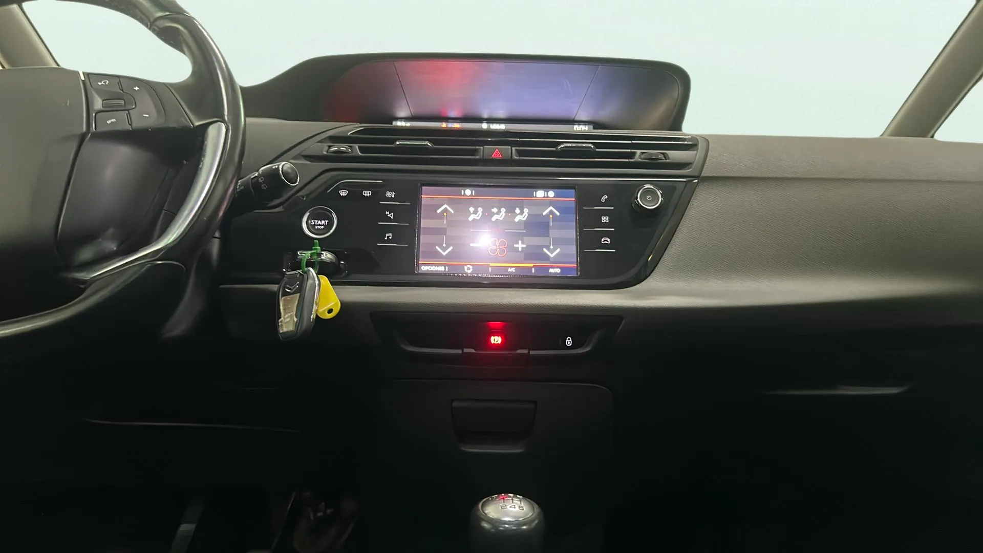 Citroën Grand C4 Picasso PureTech Shine - foto 11