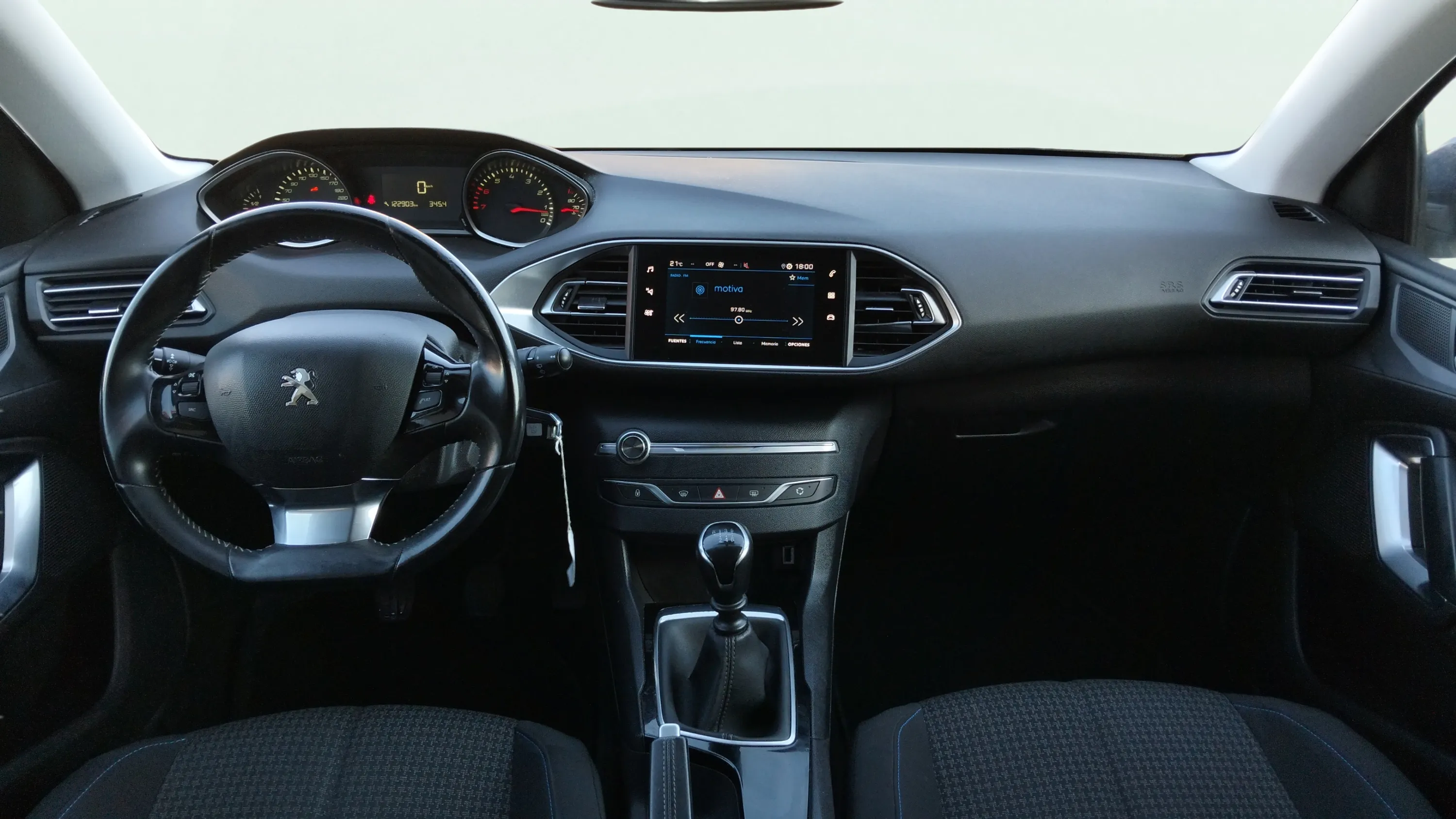 Peugeot 308 Style PureTech 130 - foto 10