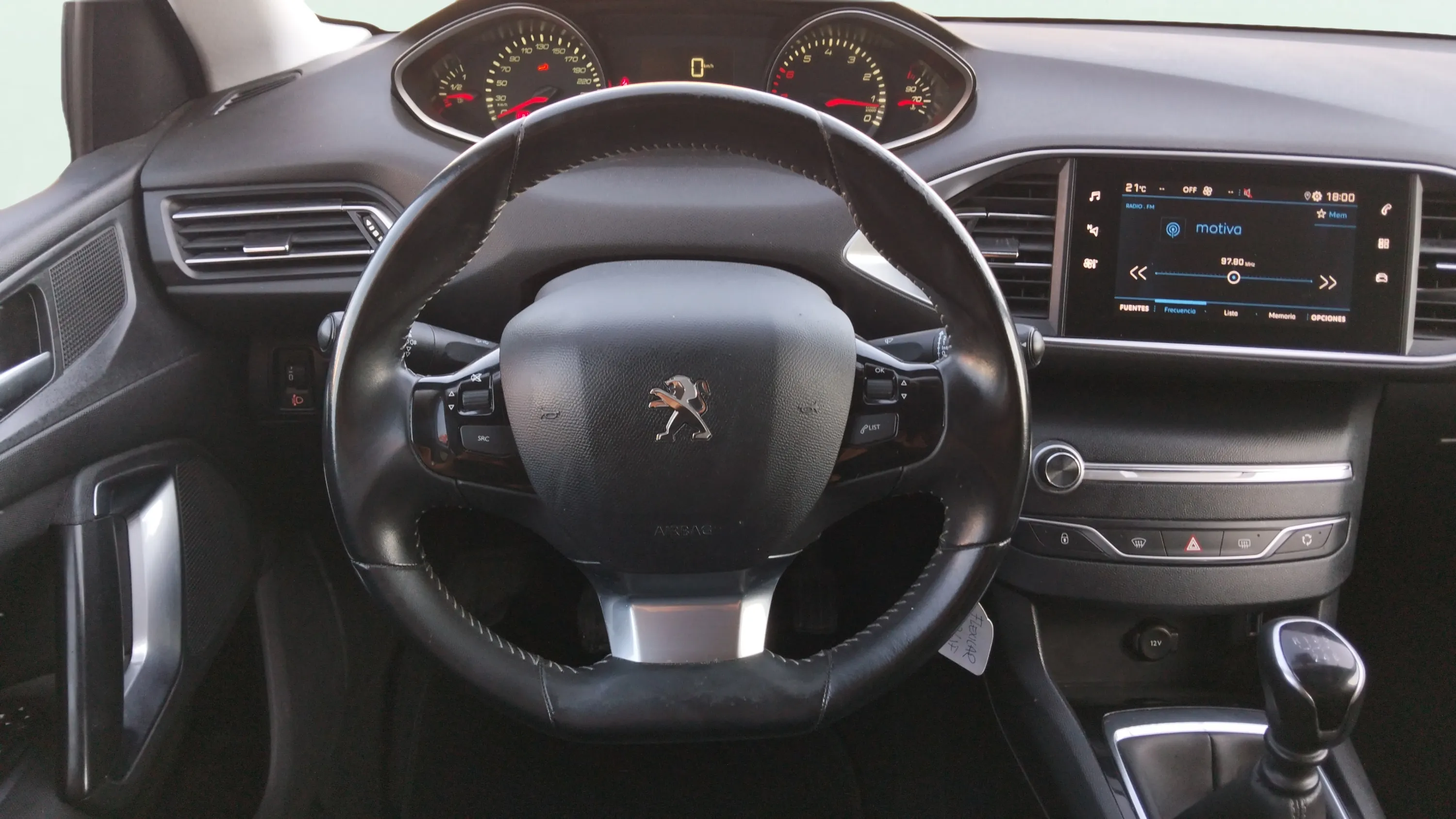 Peugeot 308 Style PureTech 130 - foto 11