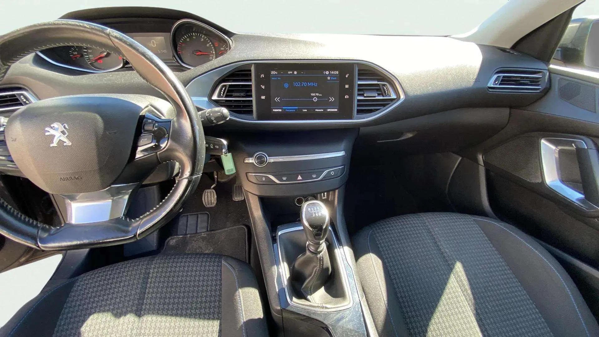 Peugeot 308 Style PureTech 130 - foto 11