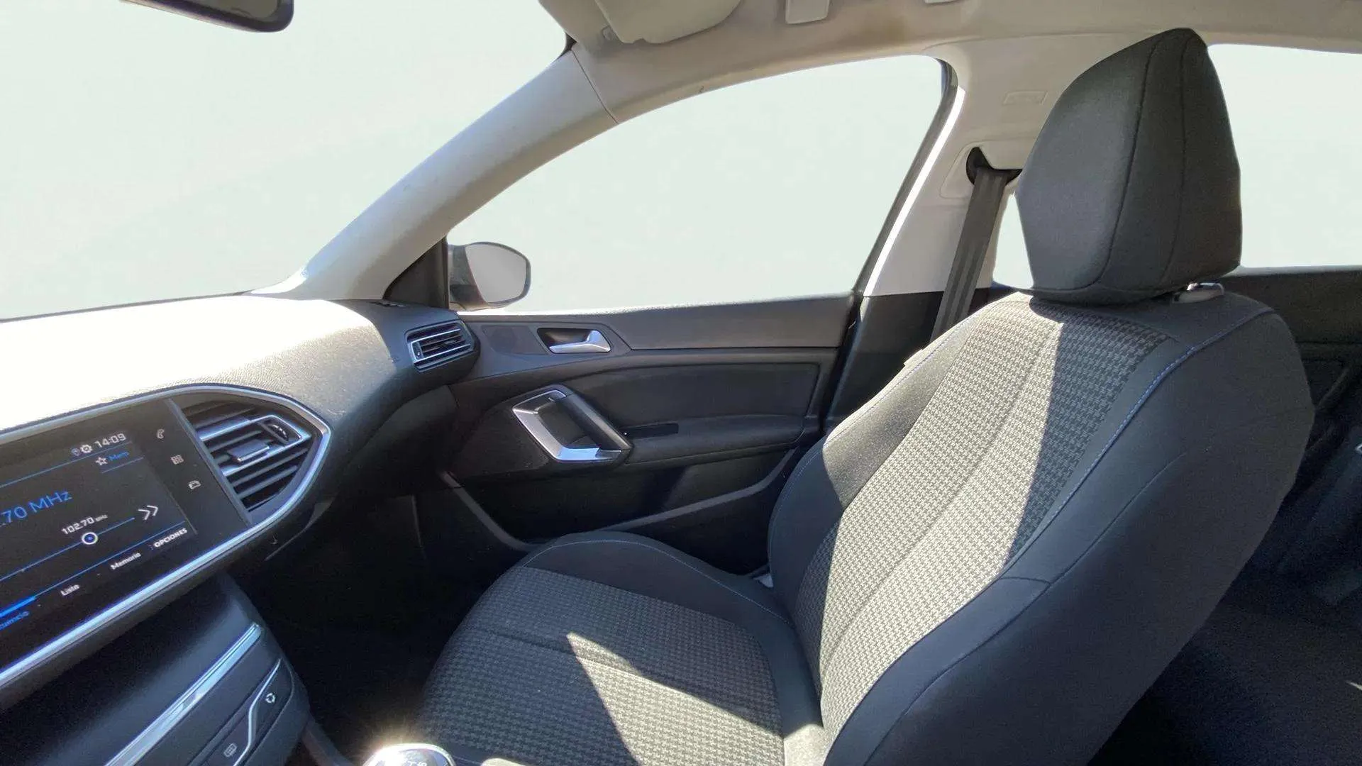 Peugeot 308 Style PureTech 130 - foto 14