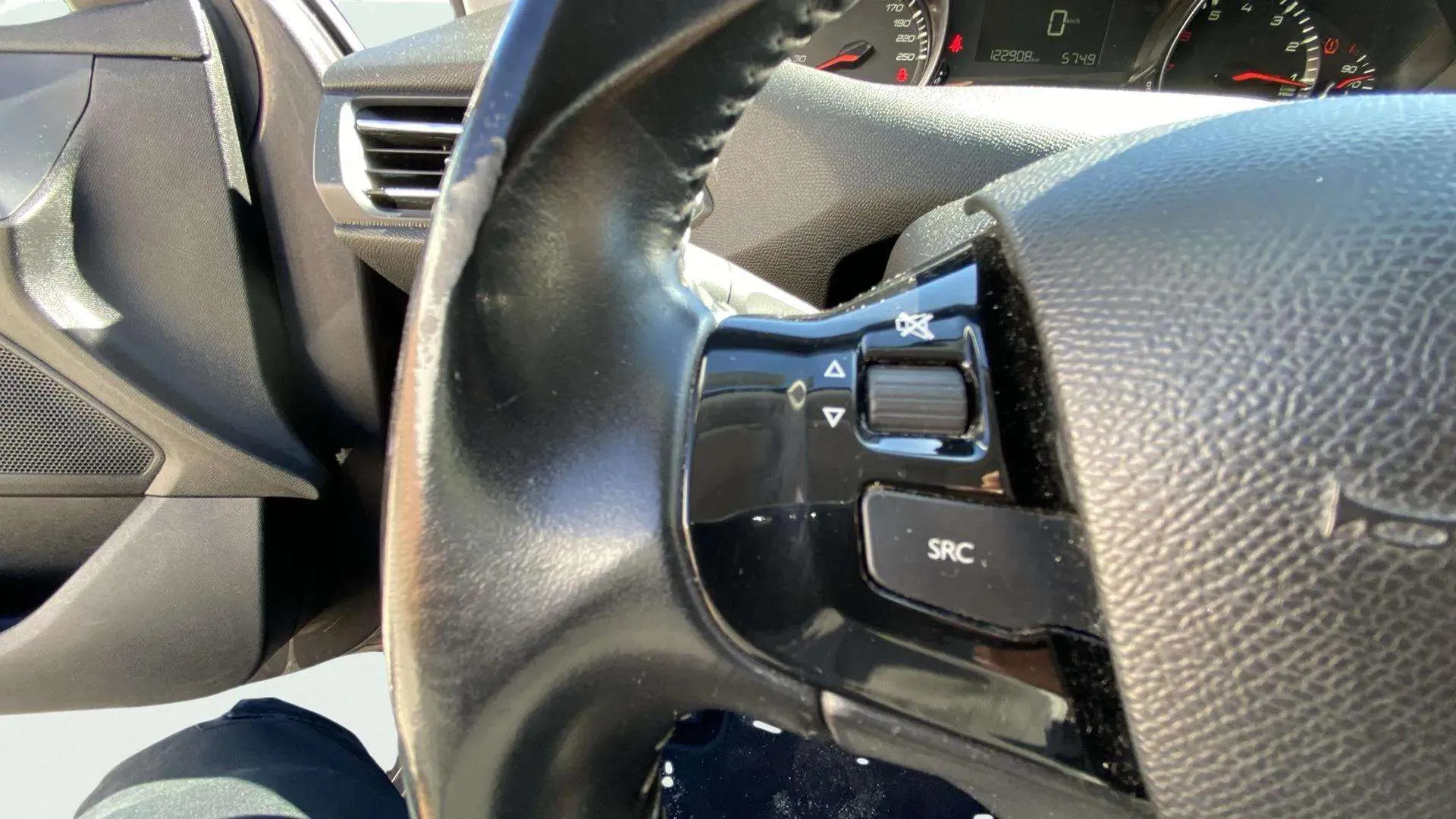 Peugeot 308 Style PureTech 130 - foto 22