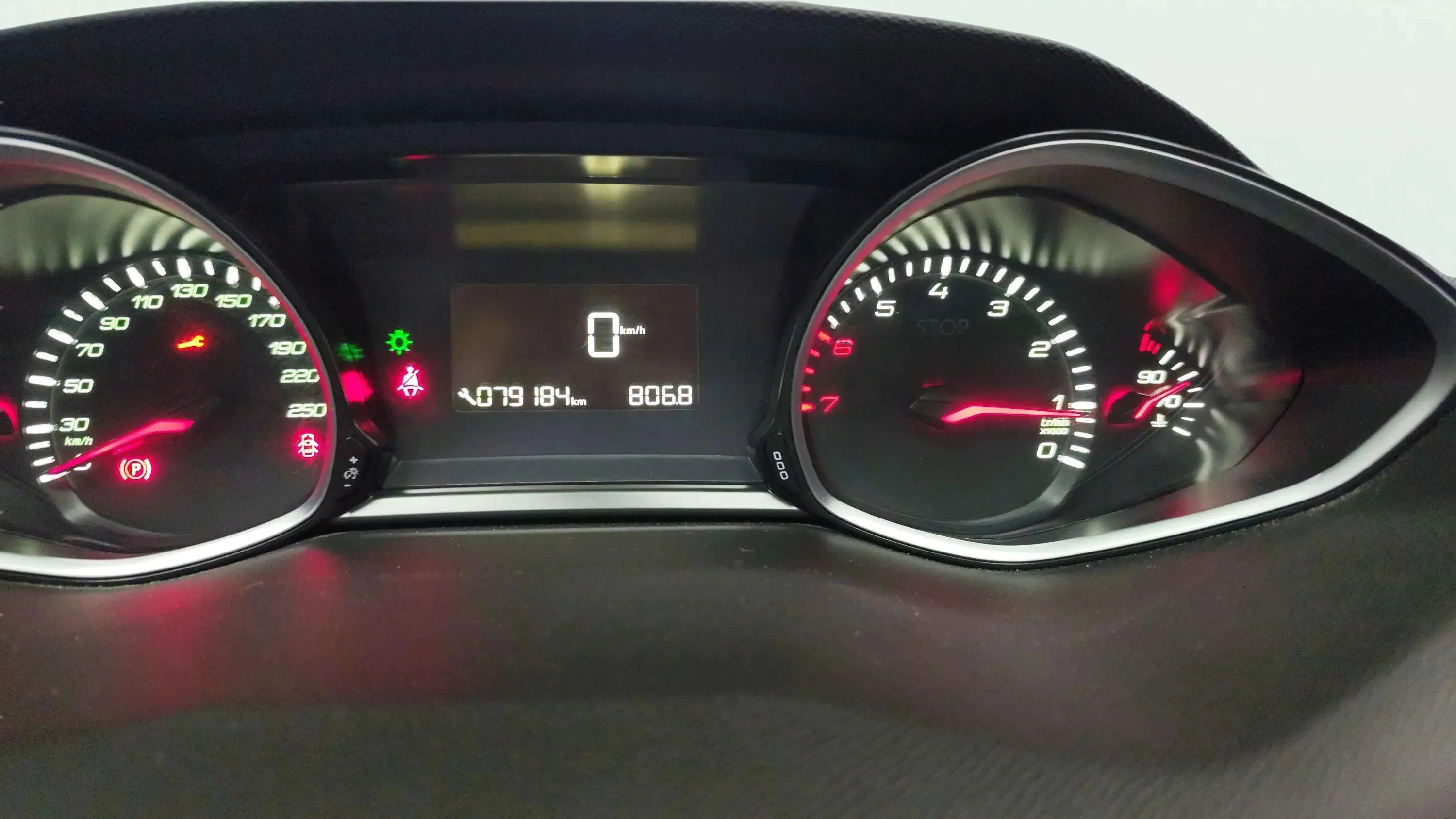 Peugeot 308 Style PureTech 130 - foto 9