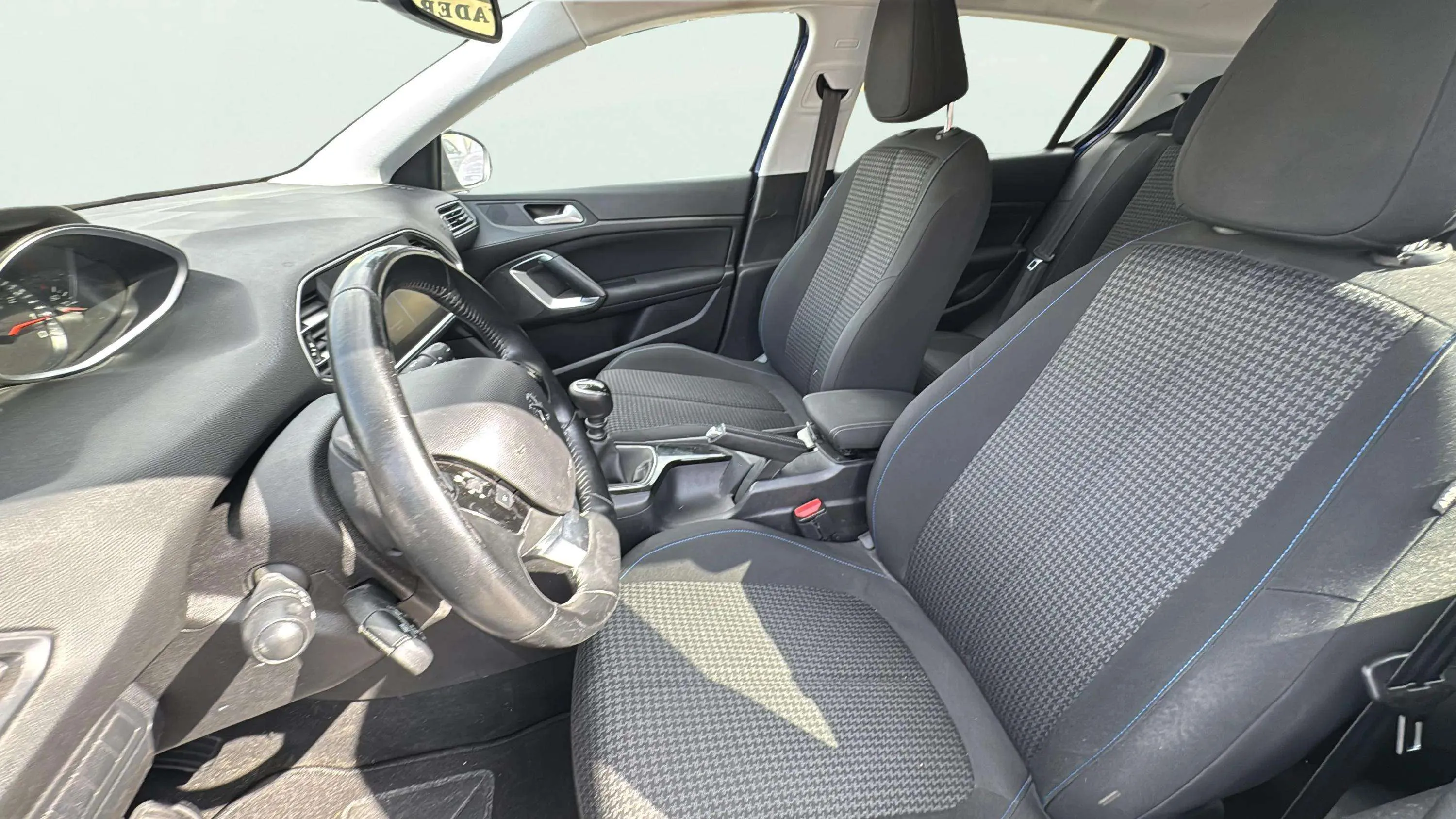 Peugeot 308 Style PureTech 130 - foto 15